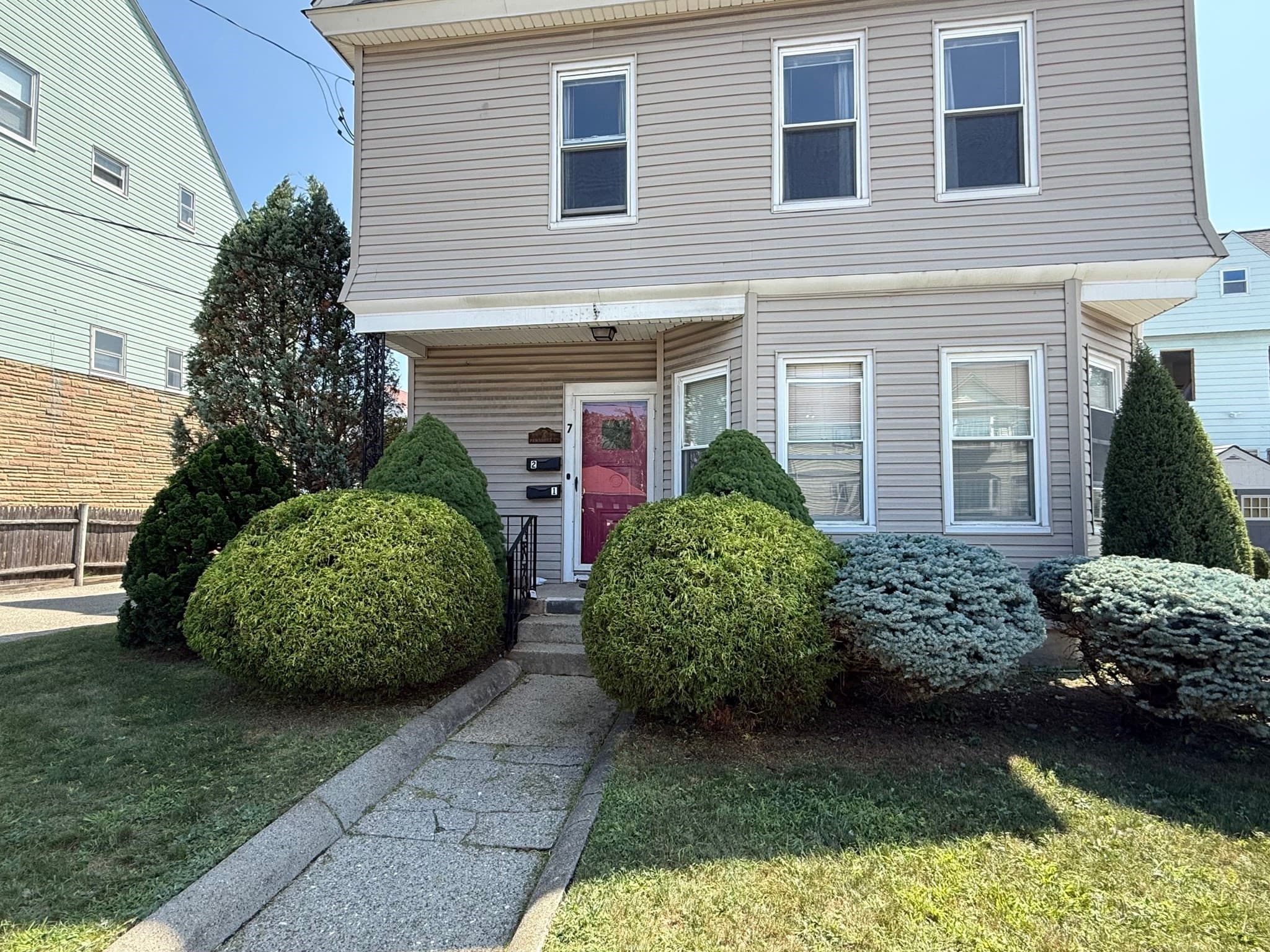 2 Family - 2 Units Up/Down at 7 Pembroke St, Medford MA 02155, Medford, photo 2 of 42