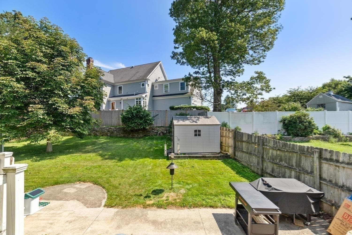 Condominium at 7 Lawrence St # B, Beverly MA 01915, Beverly, photo 27 of 36