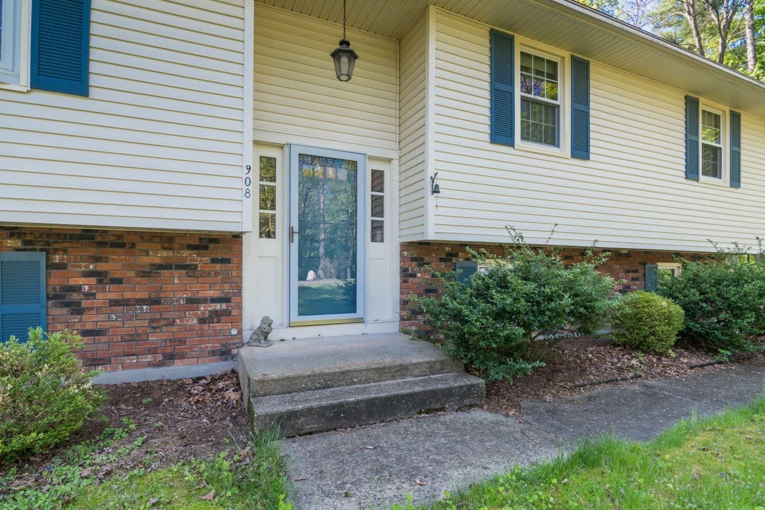 Single Family Residence at 908 Burts Pit Rd, Northampton MA 01062, Northampton, photo 4 of 31