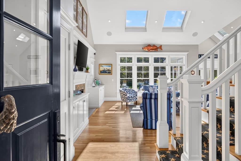 Single Family Residence at 40 Middle Rd, Chatham MA 02650, Chatham, photo 6 of 42