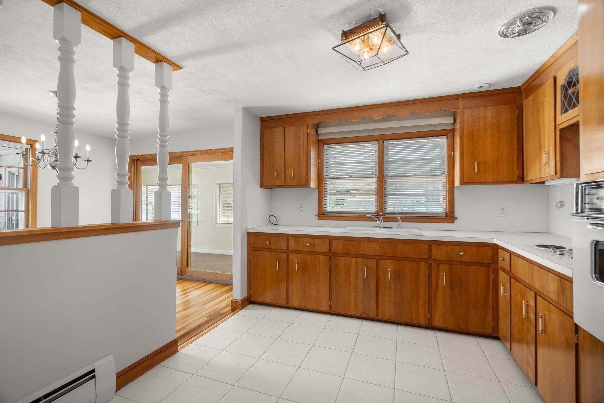 Single Family Residence at 7 Eugley Park West, North Reading MA 01864, North Reading, photo 13 of 24
