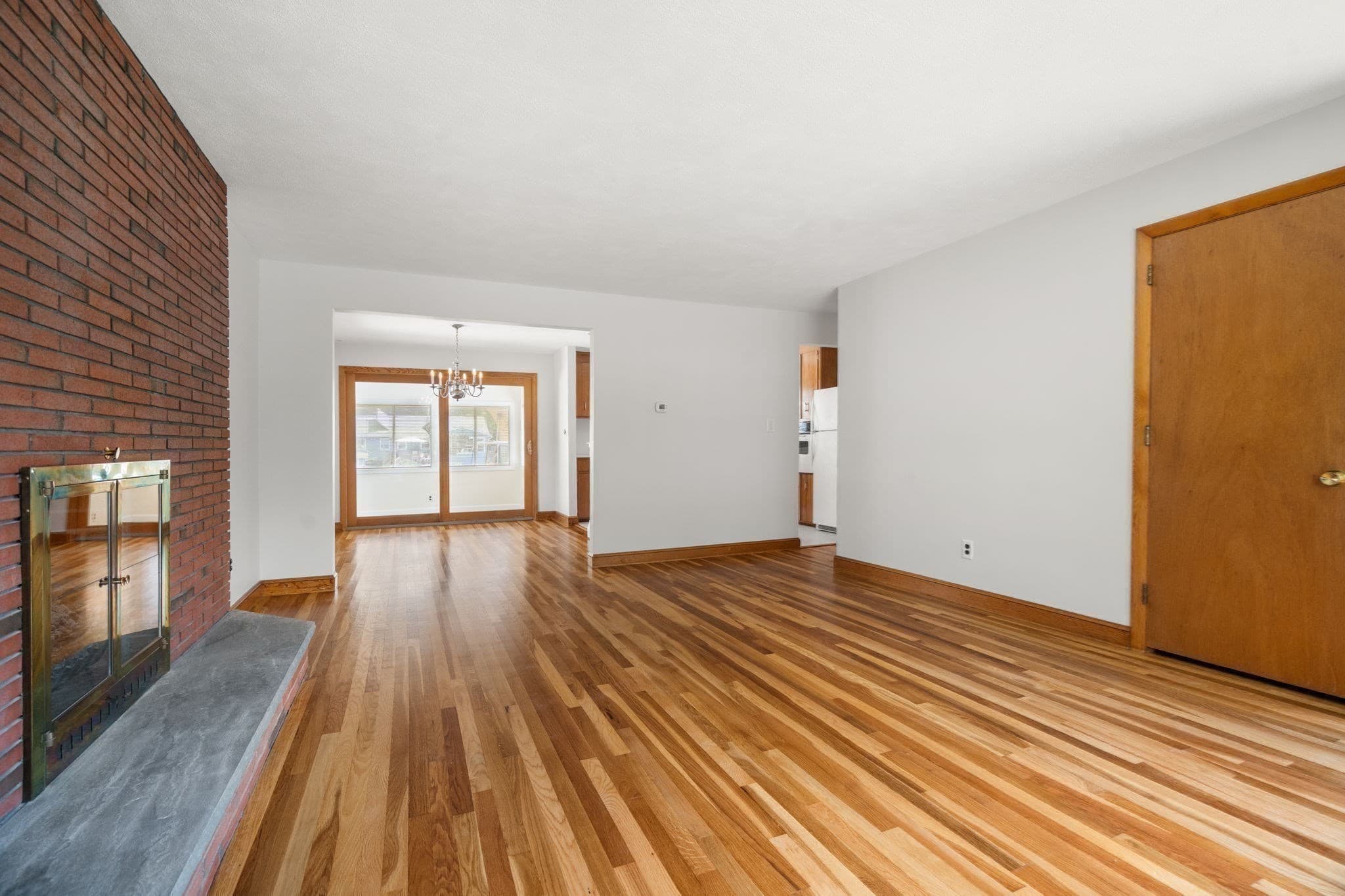 Single Family Residence at 7 Eugley Park West, North Reading MA 01864, North Reading, photo 7 of 24