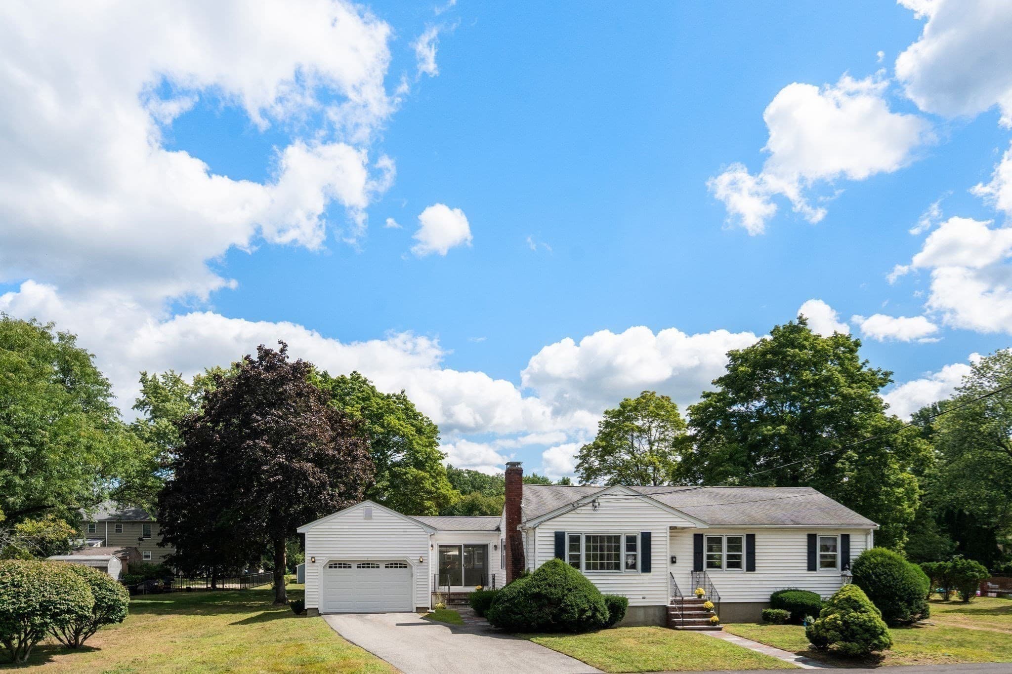 Single Family Residence at 7 Eugley Park West, North Reading MA 01864, North Reading, photo 3 of 24