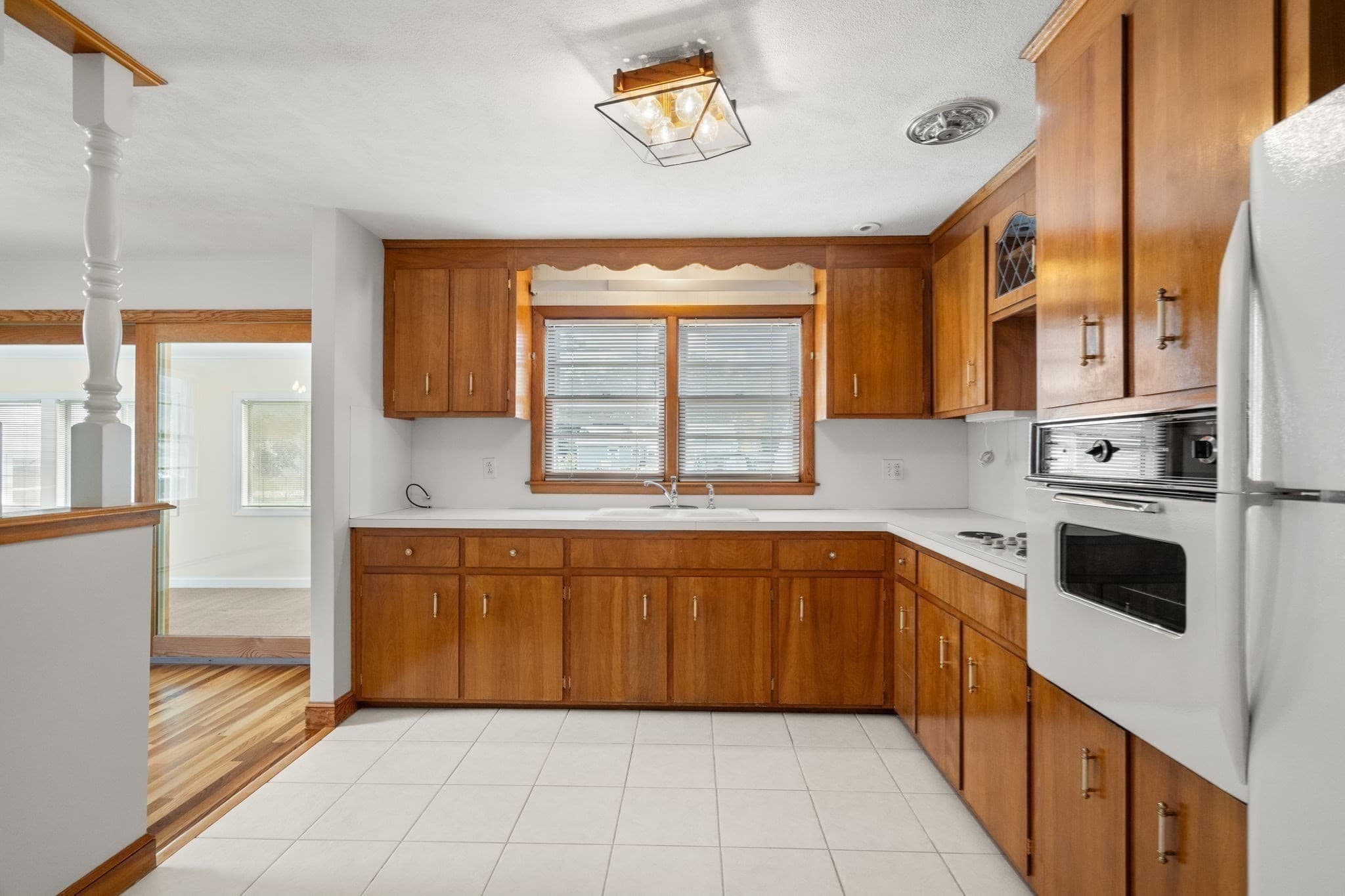 Single Family Residence at 7 Eugley Park West, North Reading MA 01864, North Reading, photo 14 of 24