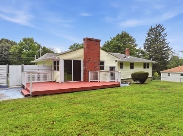 Single Family Residence at 7 Hawthorne Street, Grafton MA 01536, Grafton, photo 6 of 34
