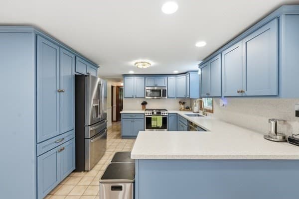 Single Family Residence at 7 Hawthorne Street, Grafton MA 01536, Grafton, photo 12 of 34