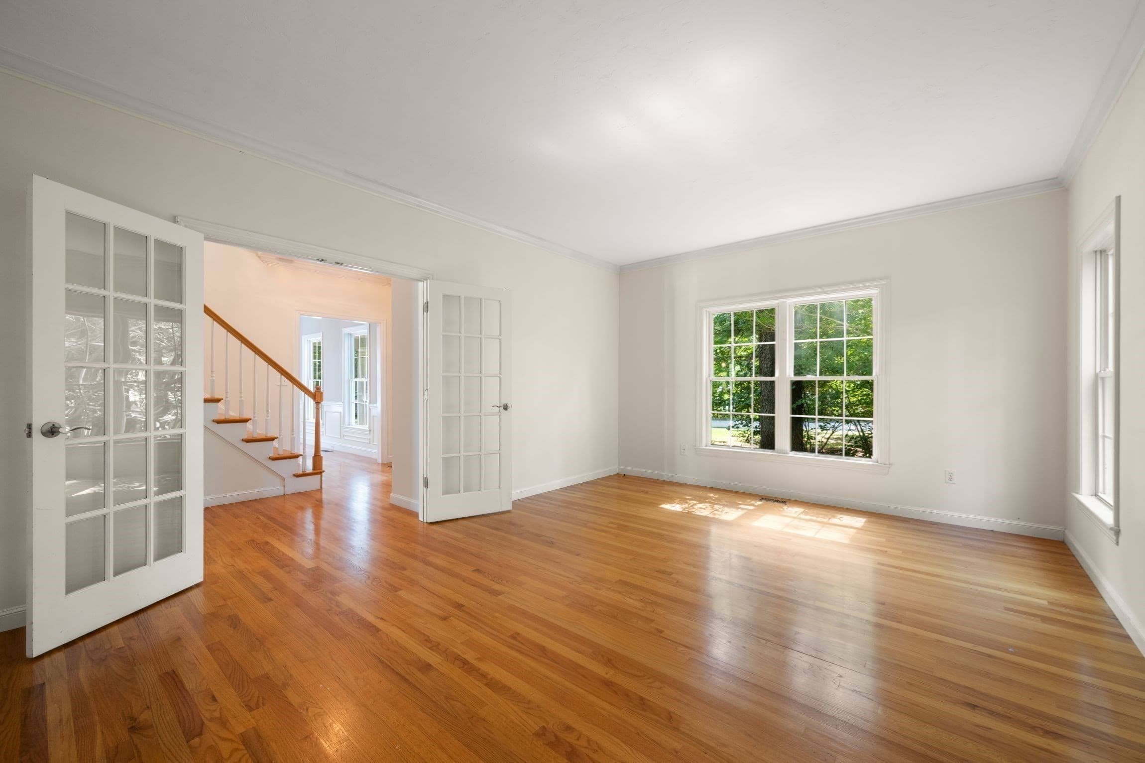 Single Family Residence at 12 Rocky Woods Rd, Hopkinton MA 01748, Hopkinton, photo 6 of 42