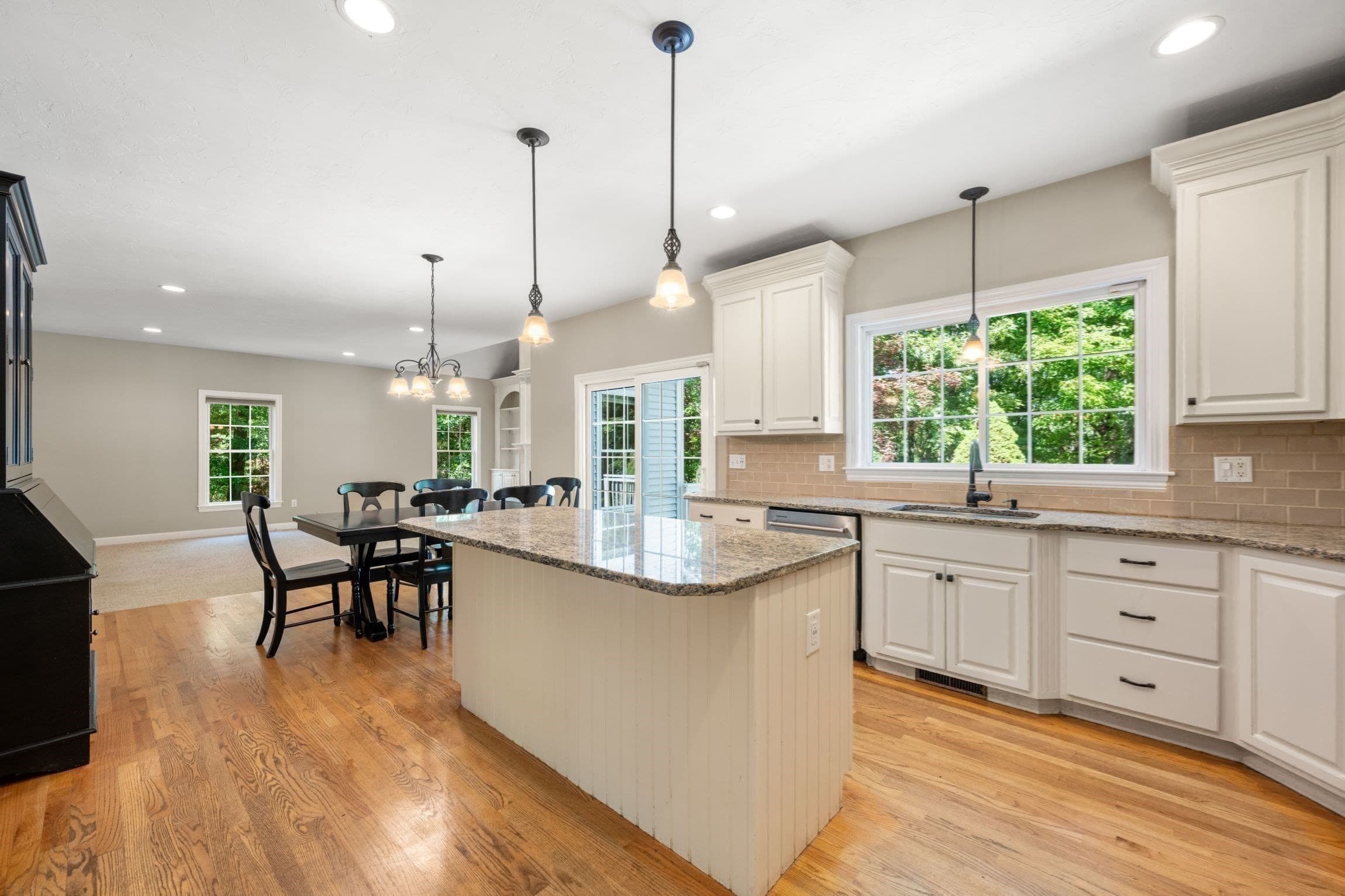 Single Family Residence at 12 Rocky Woods Rd, Hopkinton MA 01748, Hopkinton, photo 11 of 42
