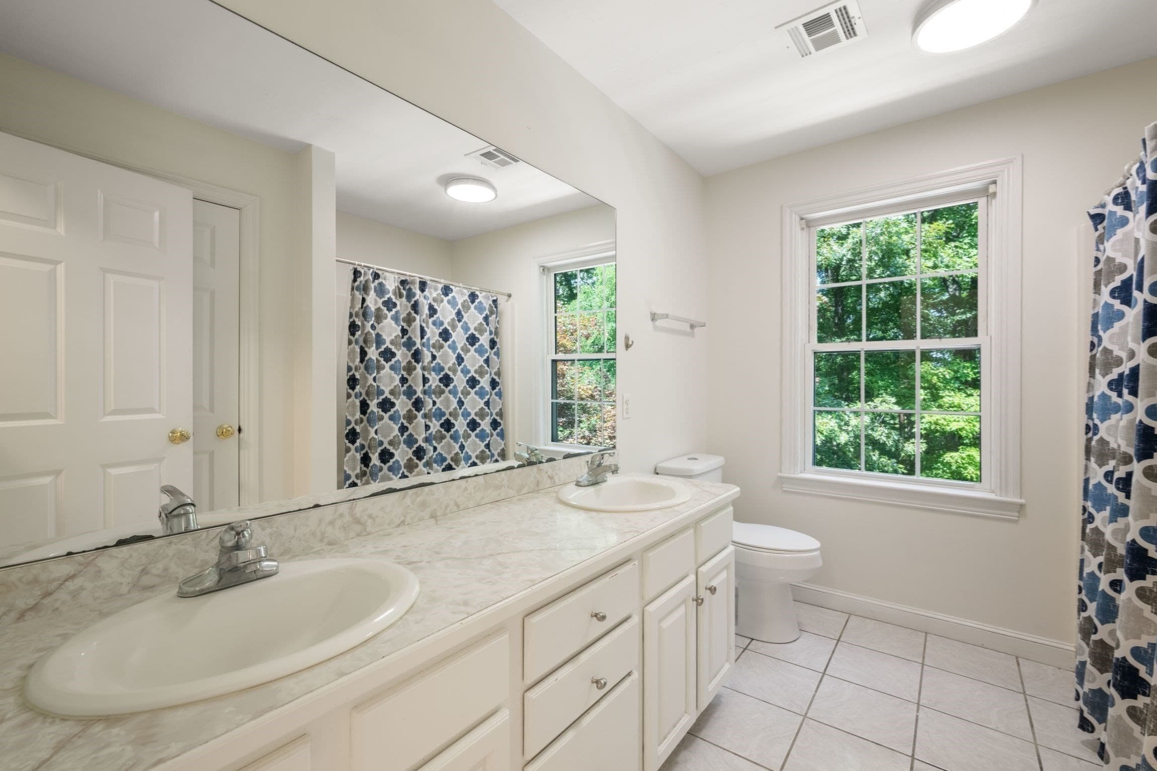 Single Family Residence at 12 Rocky Woods Rd, Hopkinton MA 01748, Hopkinton, photo 29 of 42