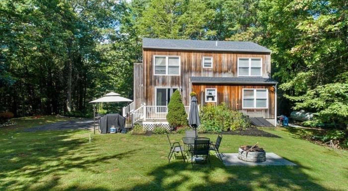 19 Jade, Derry NH 03038