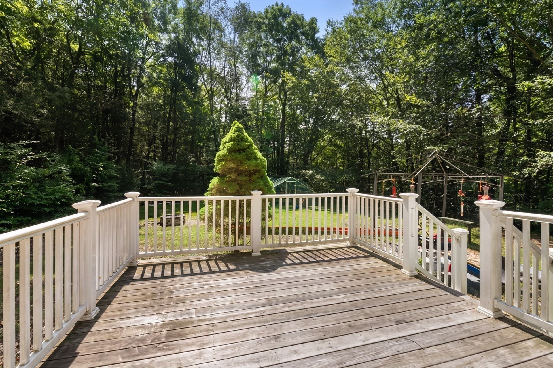 Single Family Residence at 19 Jade, Derry NH 03038, Derry, photo 9 of 31