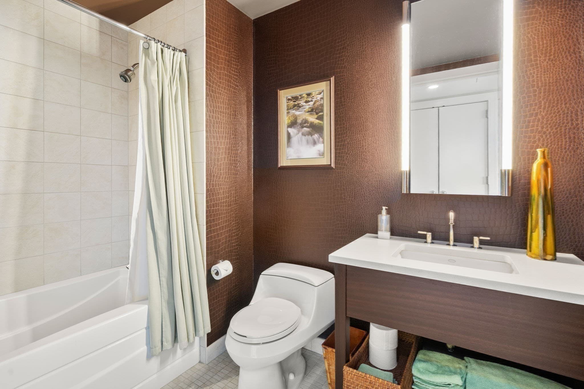 Condominium at 500 Atlantic Avenue # 19N, Boston MA 02210, photo 23 of 40