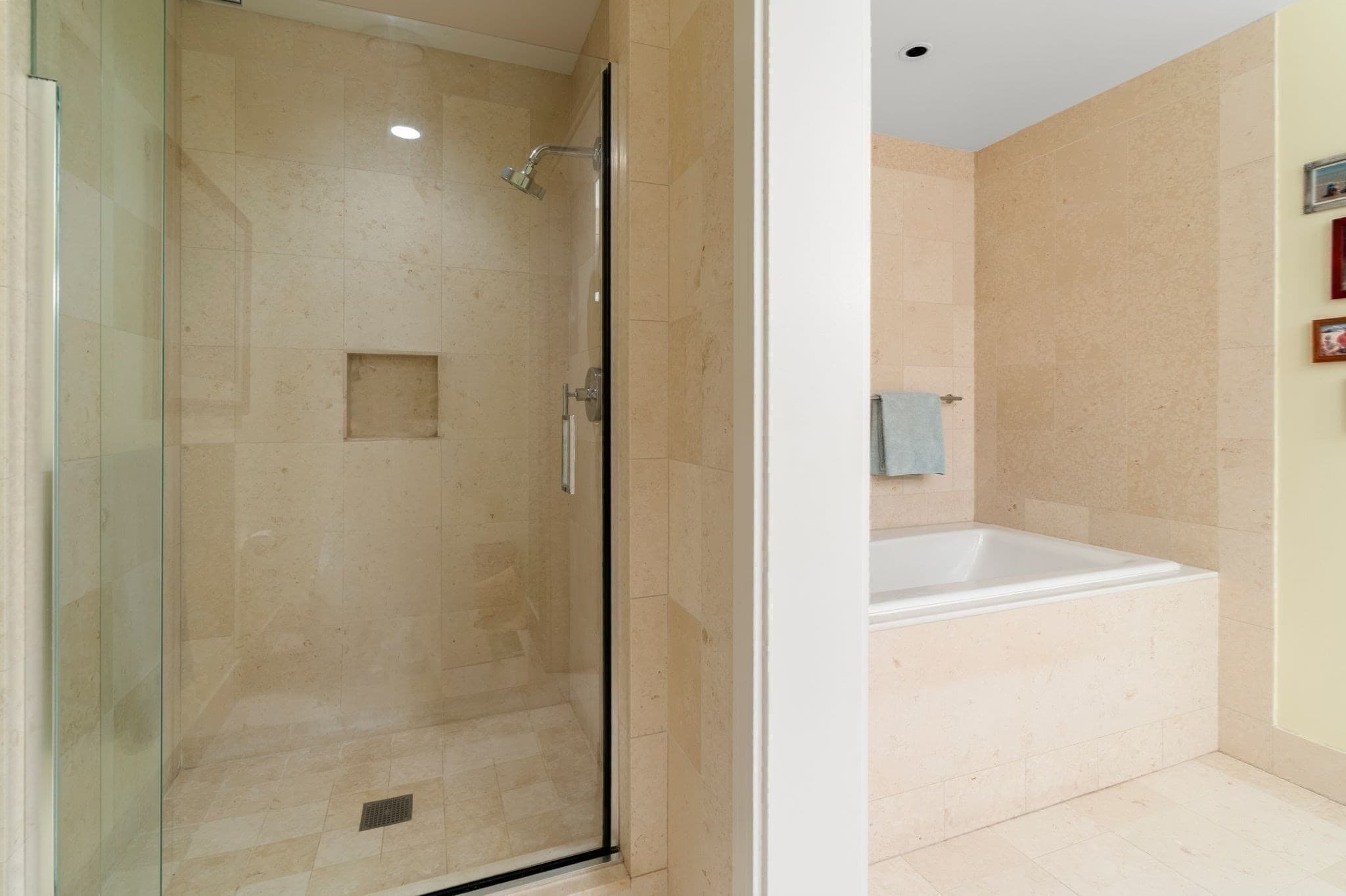 Condominium at 500 Atlantic Avenue # 19N, Boston MA 02210, photo 17 of 40