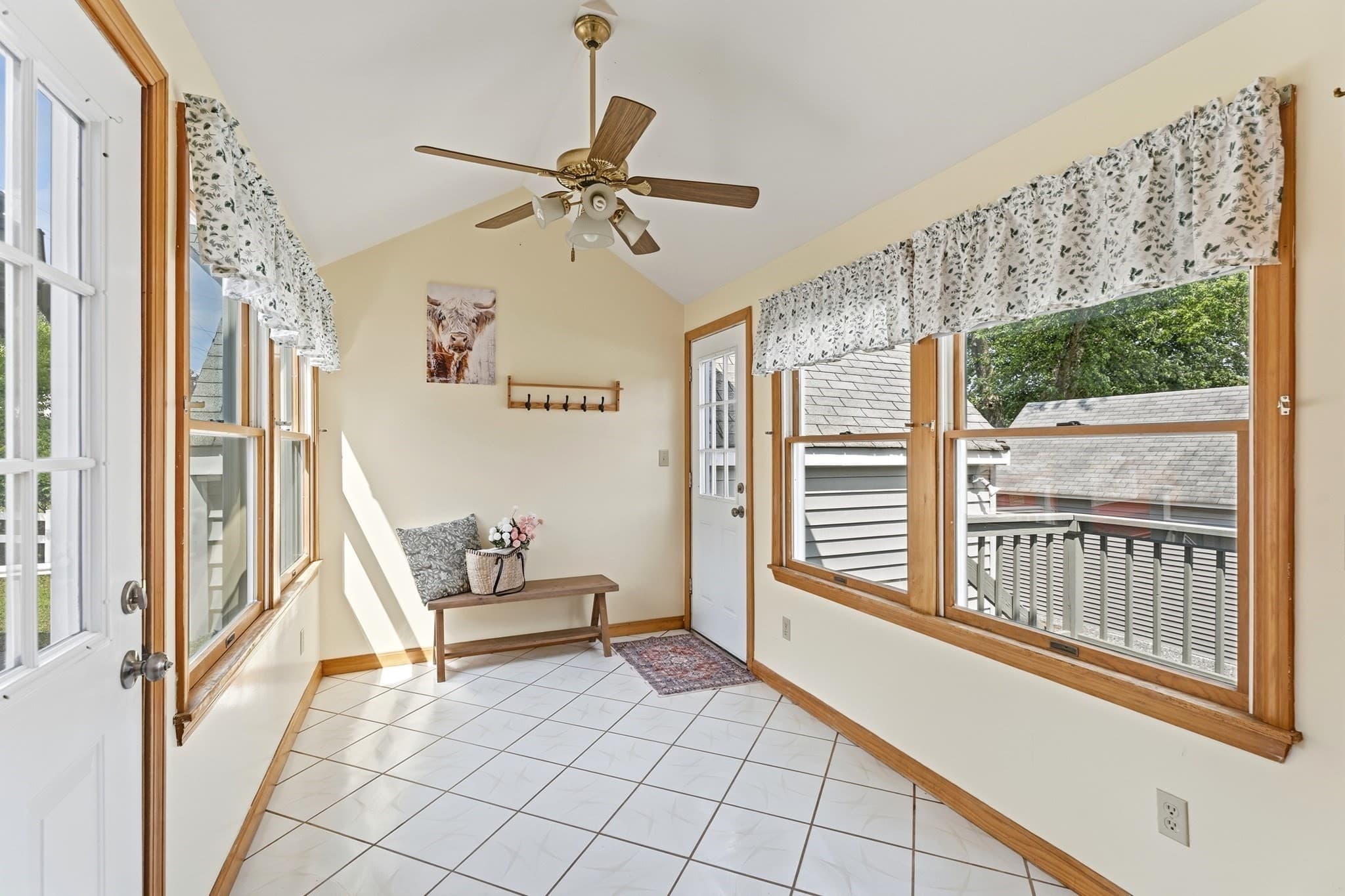 Single Family Residence at 1251 Shawsheen St, Tewksbury MA 01876, photo 2 of 42