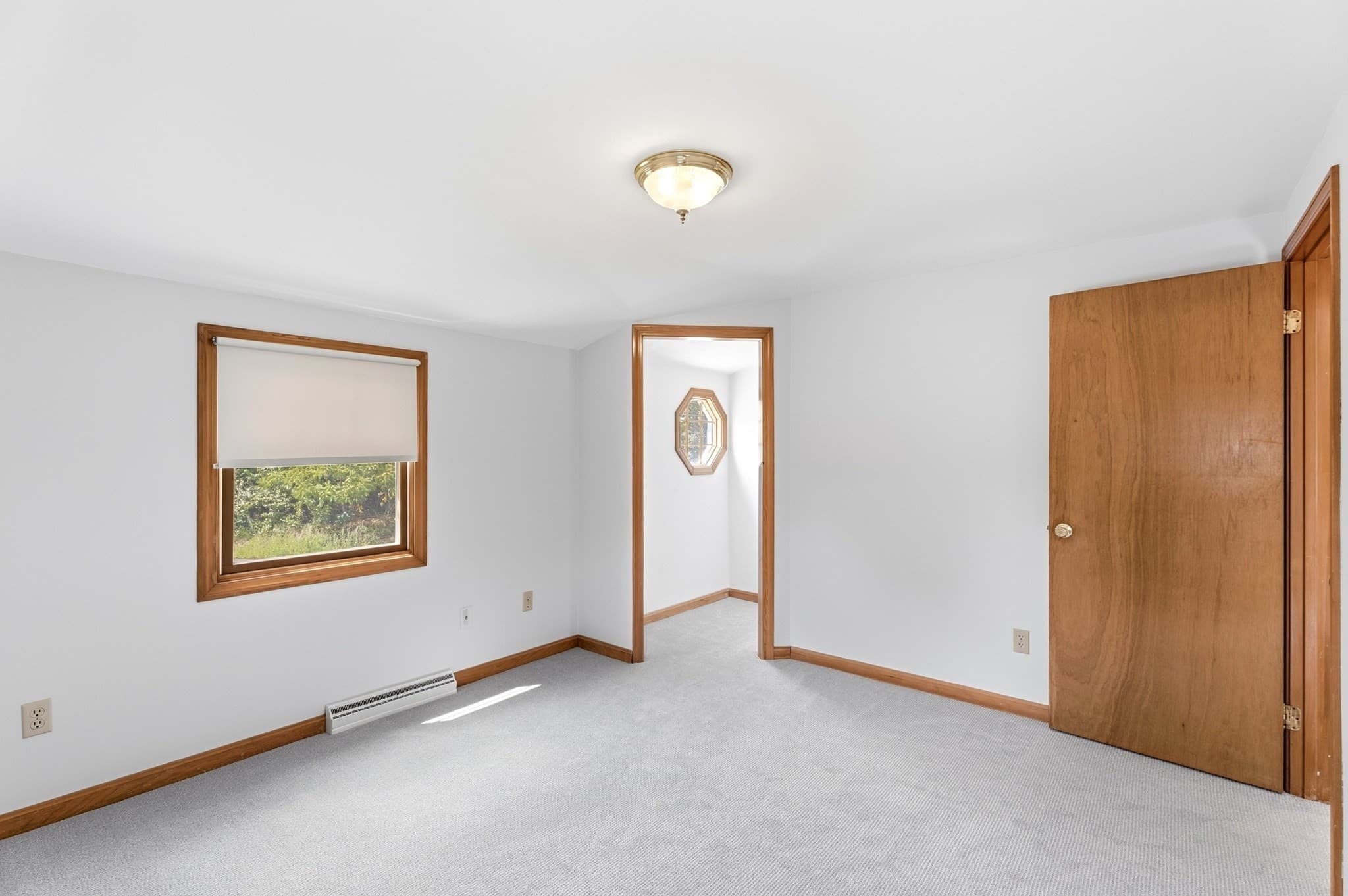 Single Family Residence at 1251 Shawsheen St, Tewksbury MA 01876, photo 26 of 42