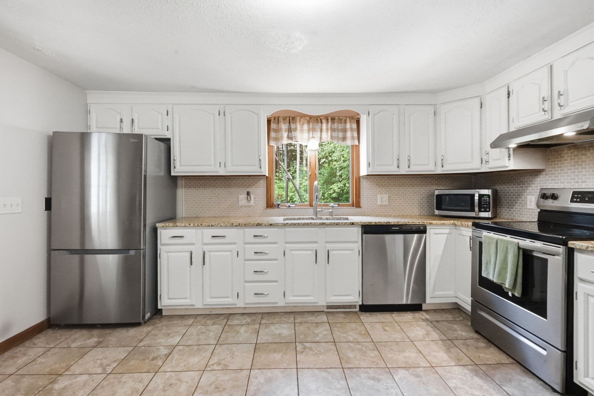 Single Family Residence at 35 Charles St, Hampden MA 01036, Hampden, photo 11 of 37