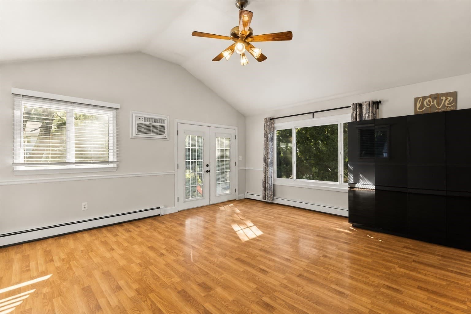 Single Family Residence at 16 Green Meadow Dr, Acushnet MA 02743, Acushnet, photo 16 of 42
