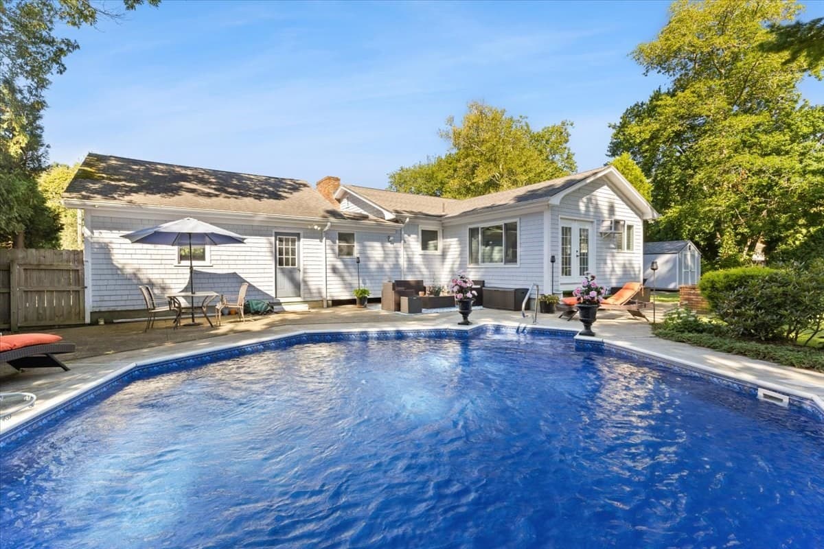 Single Family Residence at 16 Green Meadow Dr, Acushnet MA 02743, Acushnet, photo 10 of 42