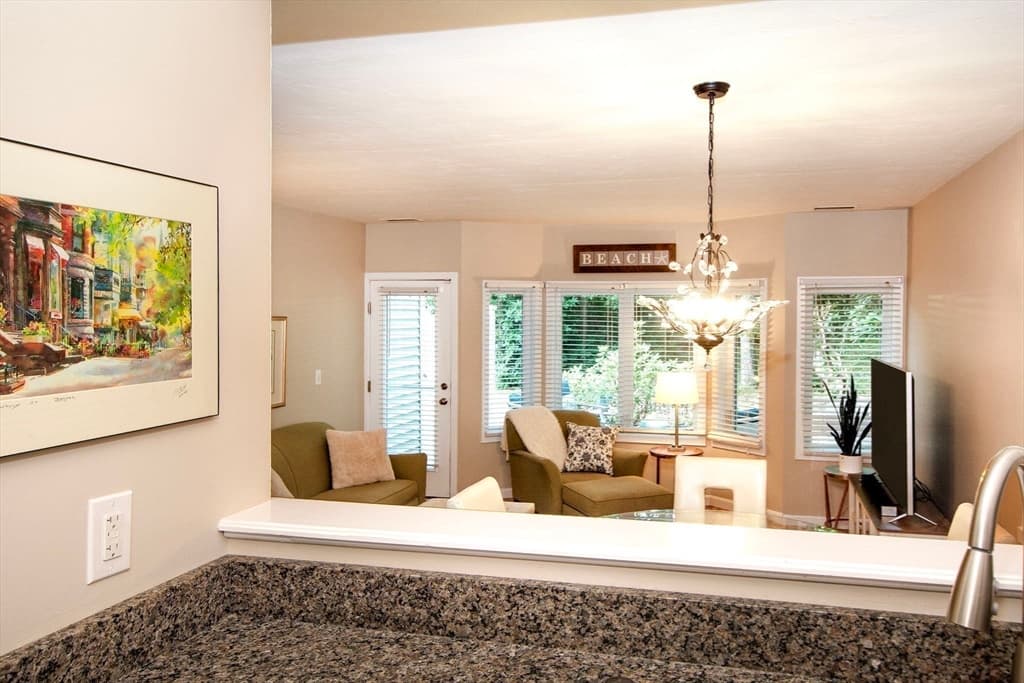 Condominium at 48 Westcliff Drive # 48, Plymouth MA 02360, Plymouth, photo 13 of 40