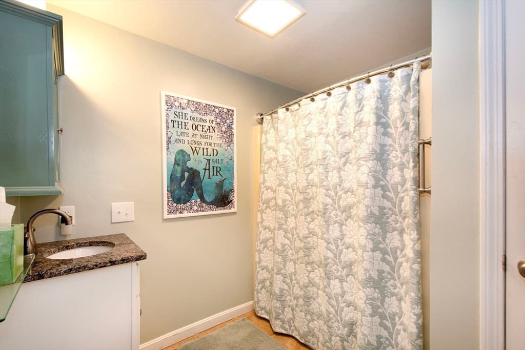 Condominium at 48 Westcliff Drive # 48, Plymouth MA 02360, Plymouth, photo 26 of 40