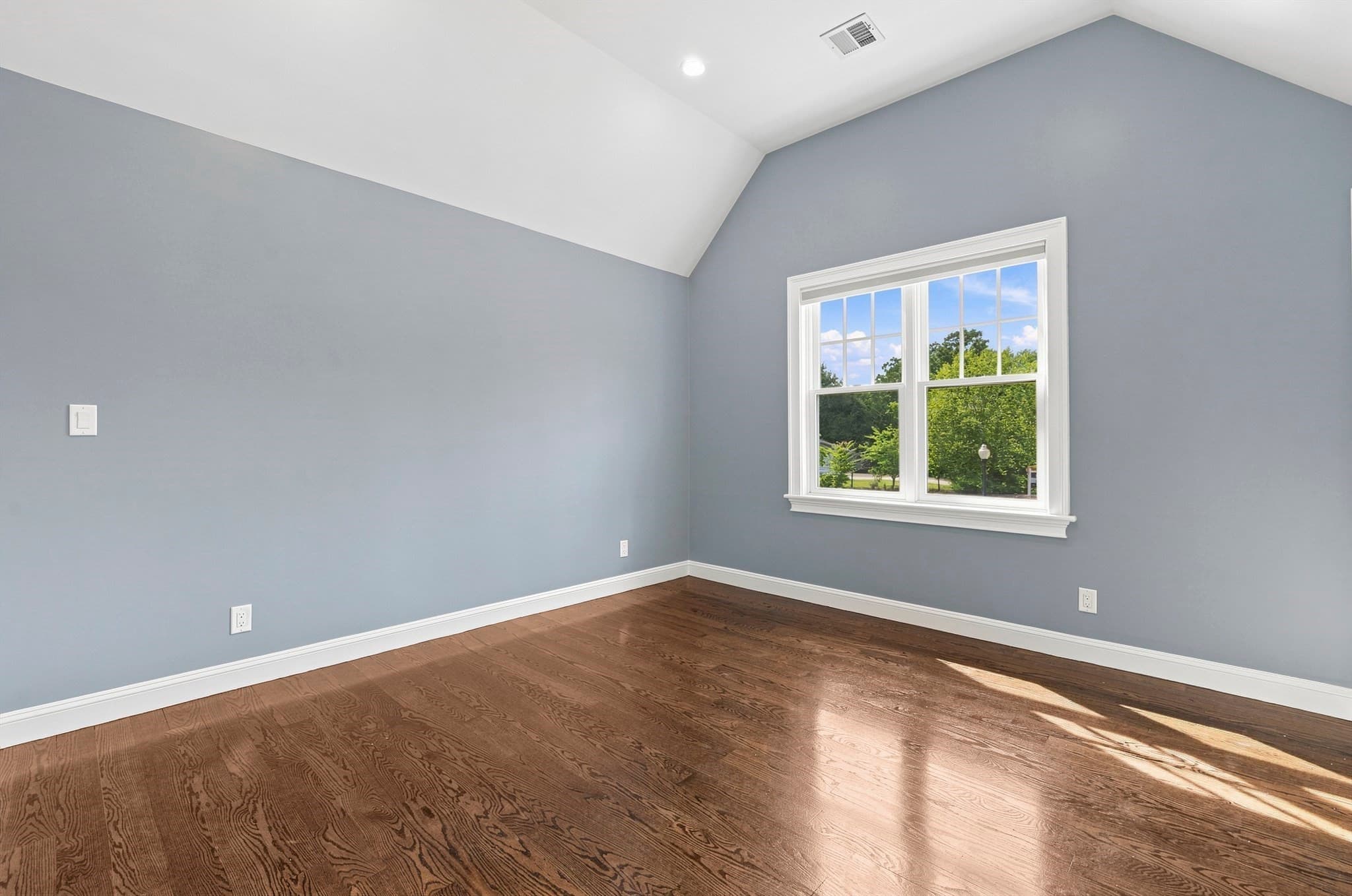 Single Family Residence at 31 Kesseler Way, Newton MA 02467, Newton, photo 23 of 38