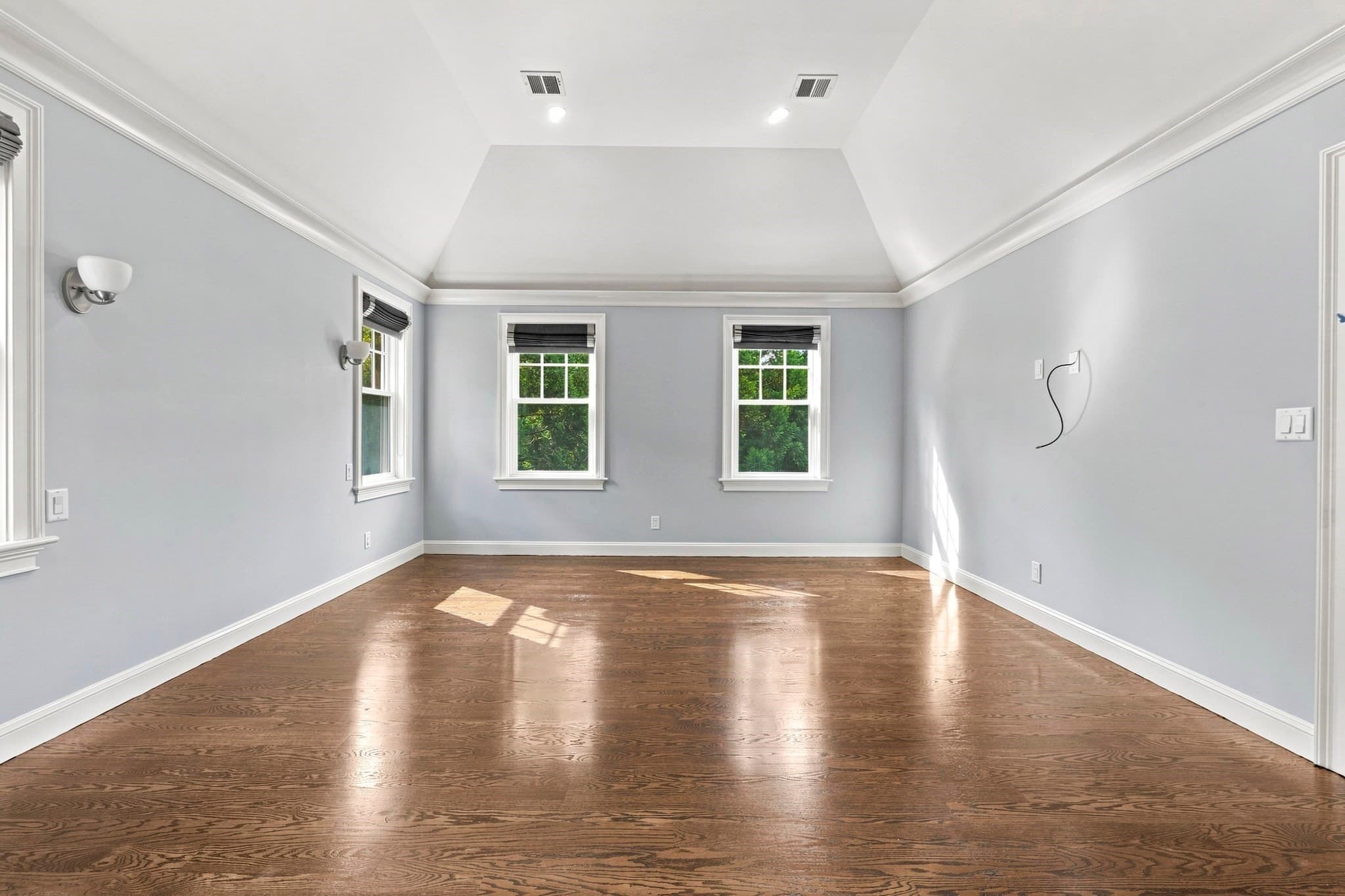 Single Family Residence at 31 Kesseler Way, Newton MA 02467, Newton, photo 9 of 38