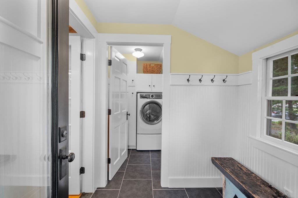 Single Family Residence at 505 Main St., West Newbury MA 01985, West Newbury, photo 9 of 39