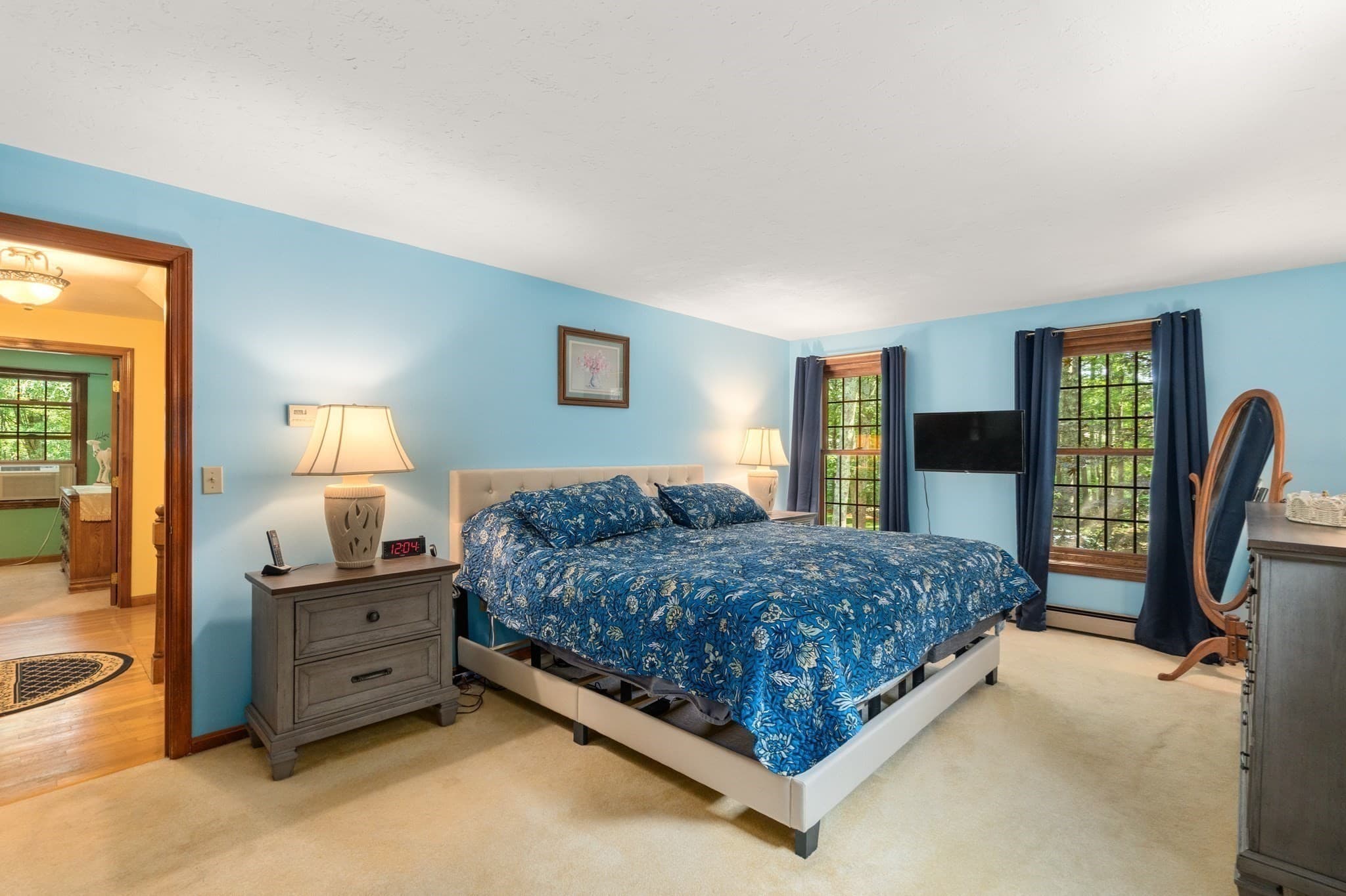 Single Family Residence at 14 Woodview Dr, Lakeville MA 02347, photo 21 of 41