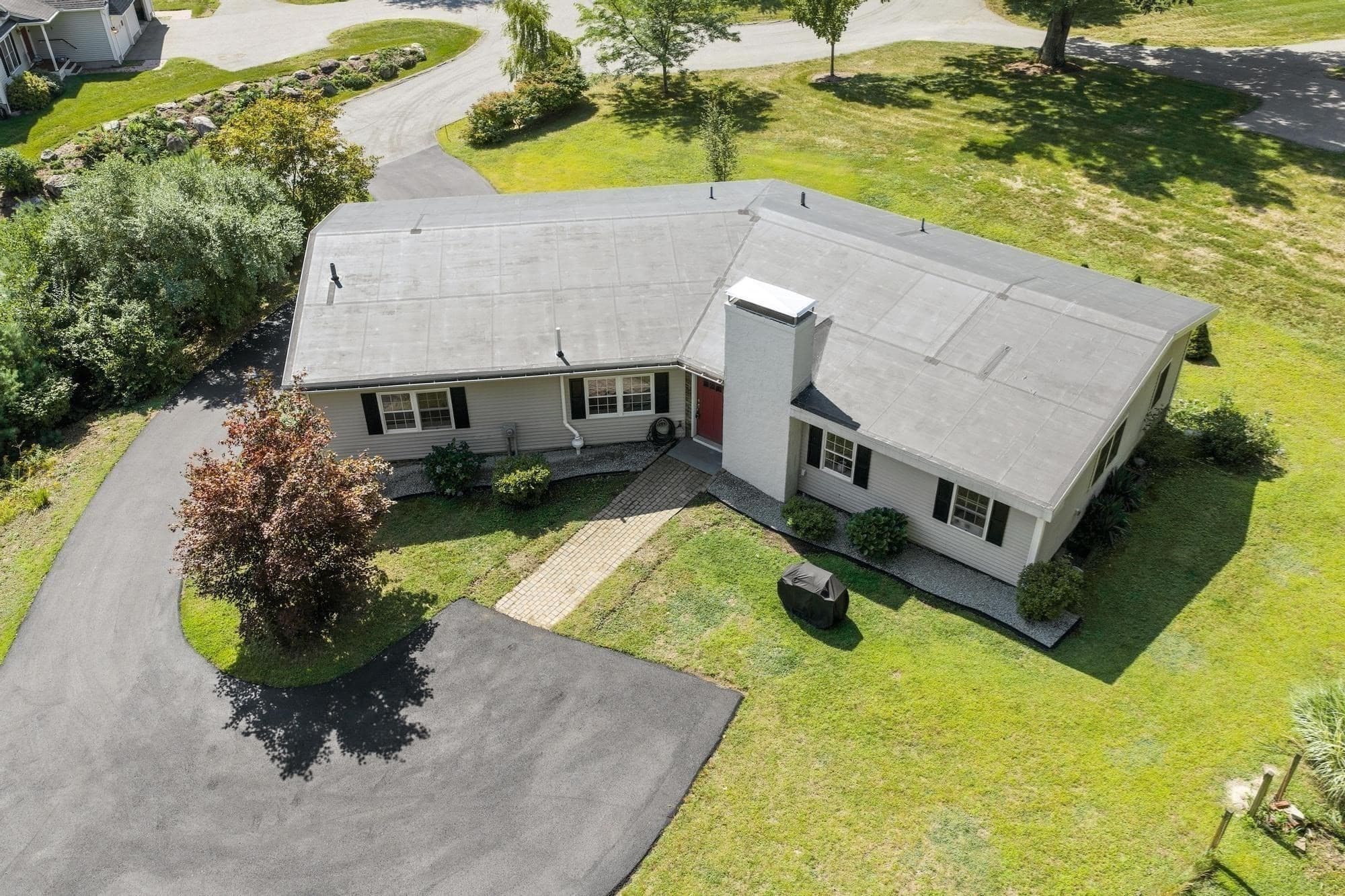 Single Family Residence at 2 Reed Lane, Littleton MA 01460, Littleton, photo 41 of 42