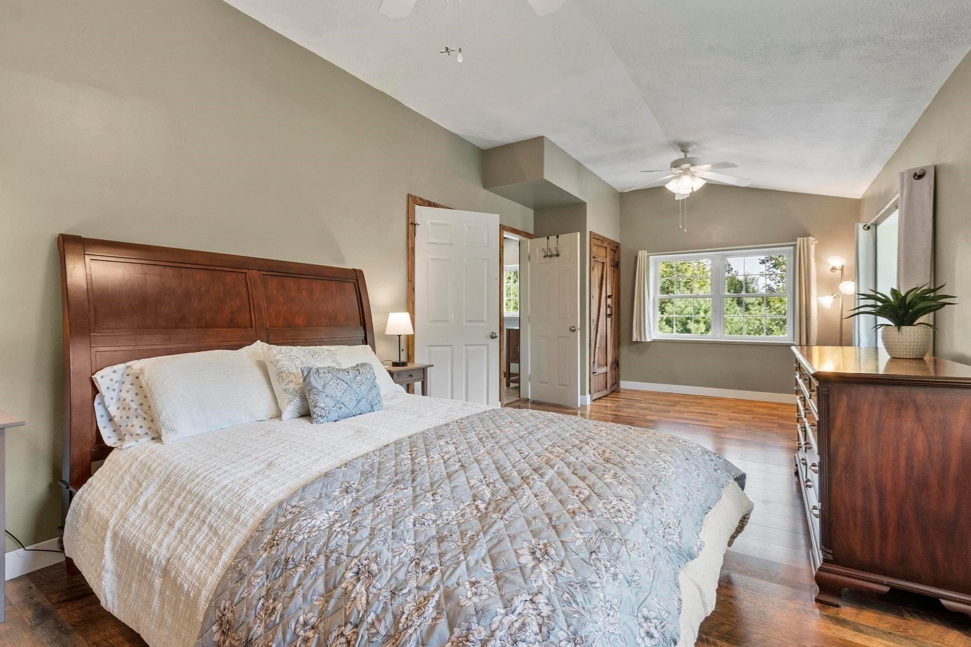 Single Family Residence at 2 Reed Lane, Littleton MA 01460, Littleton, photo 19 of 42