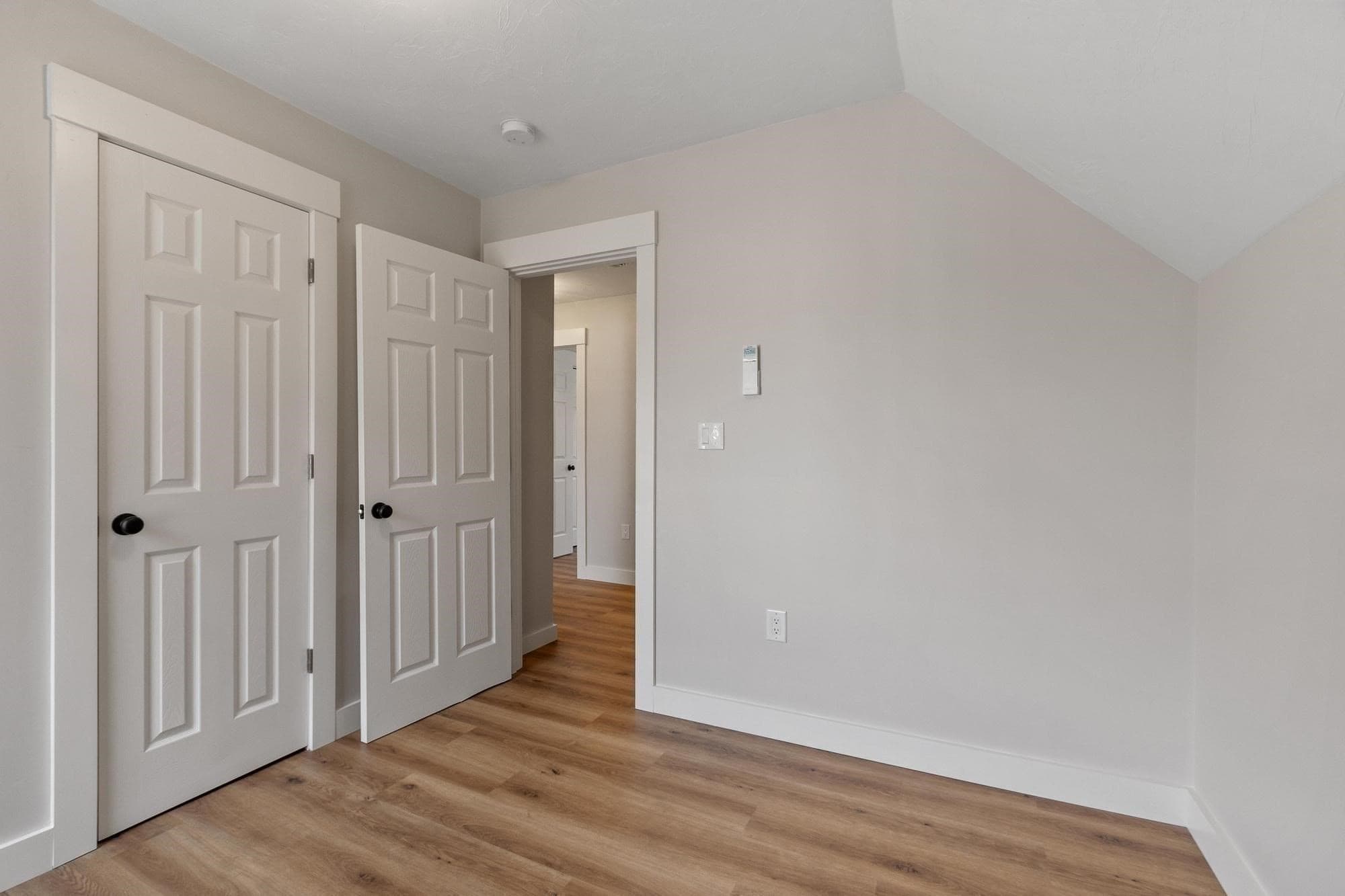 Single Family Residence at 460 Pleasant St, Gardner MA 01440, Gardner, photo 31 of 42