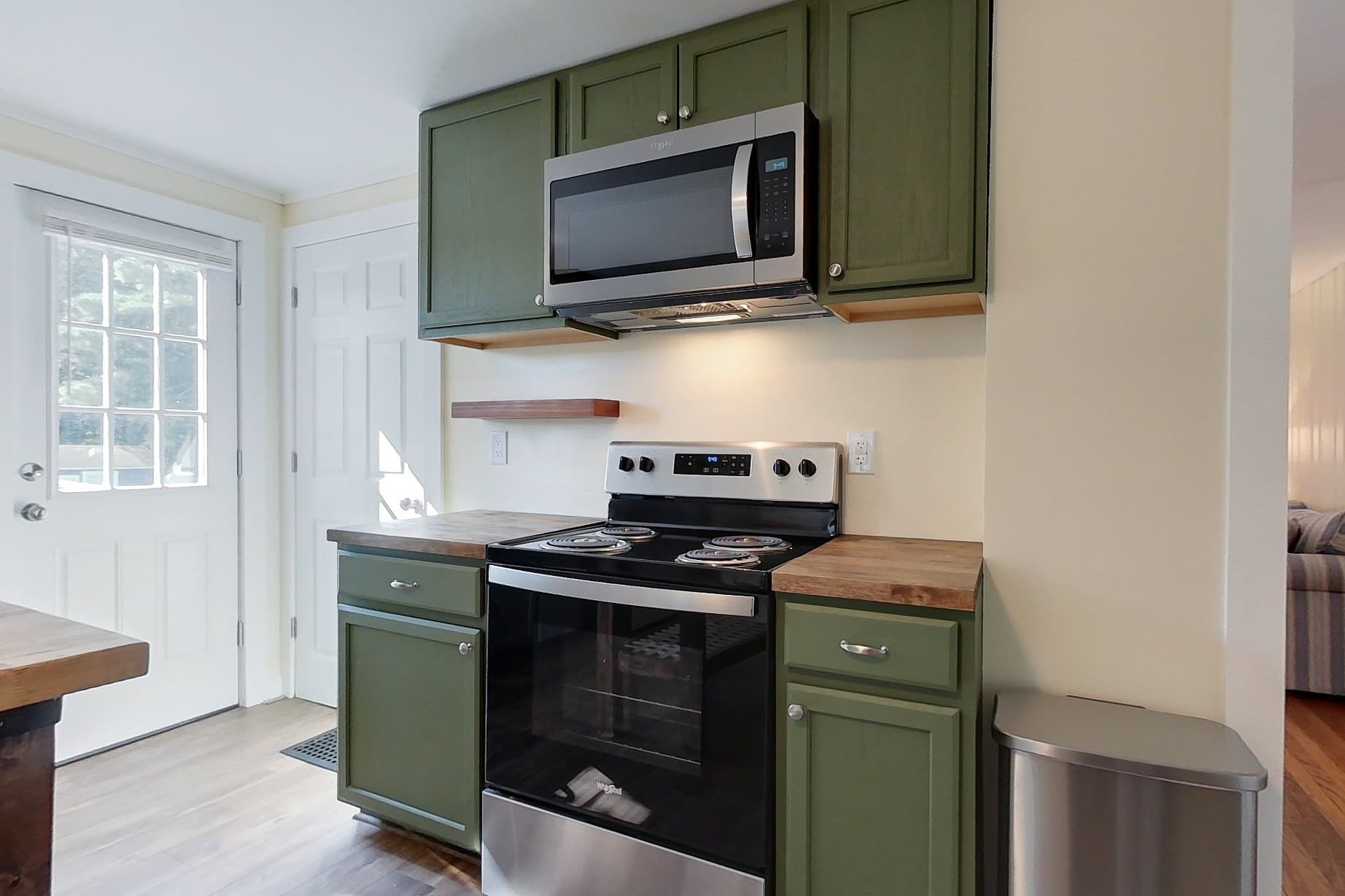 Single Family Residence at 50 Whiting St, Lunenburg MA 01462, Lunenburg, photo 5 of 31