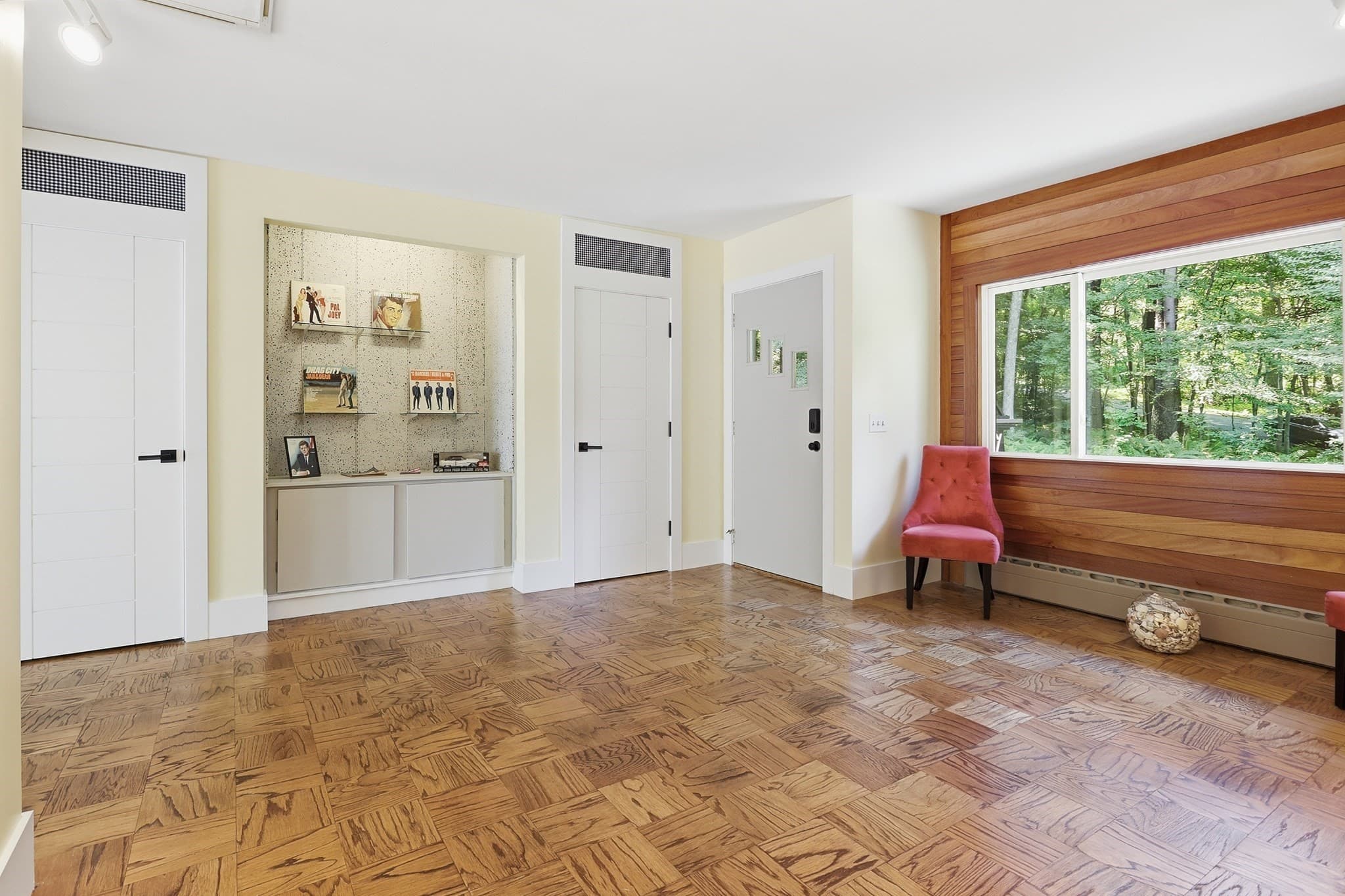 Single Family Residence at 131 Warren Ave, Harvard MA 01451, Harvard, photo 5 of 39