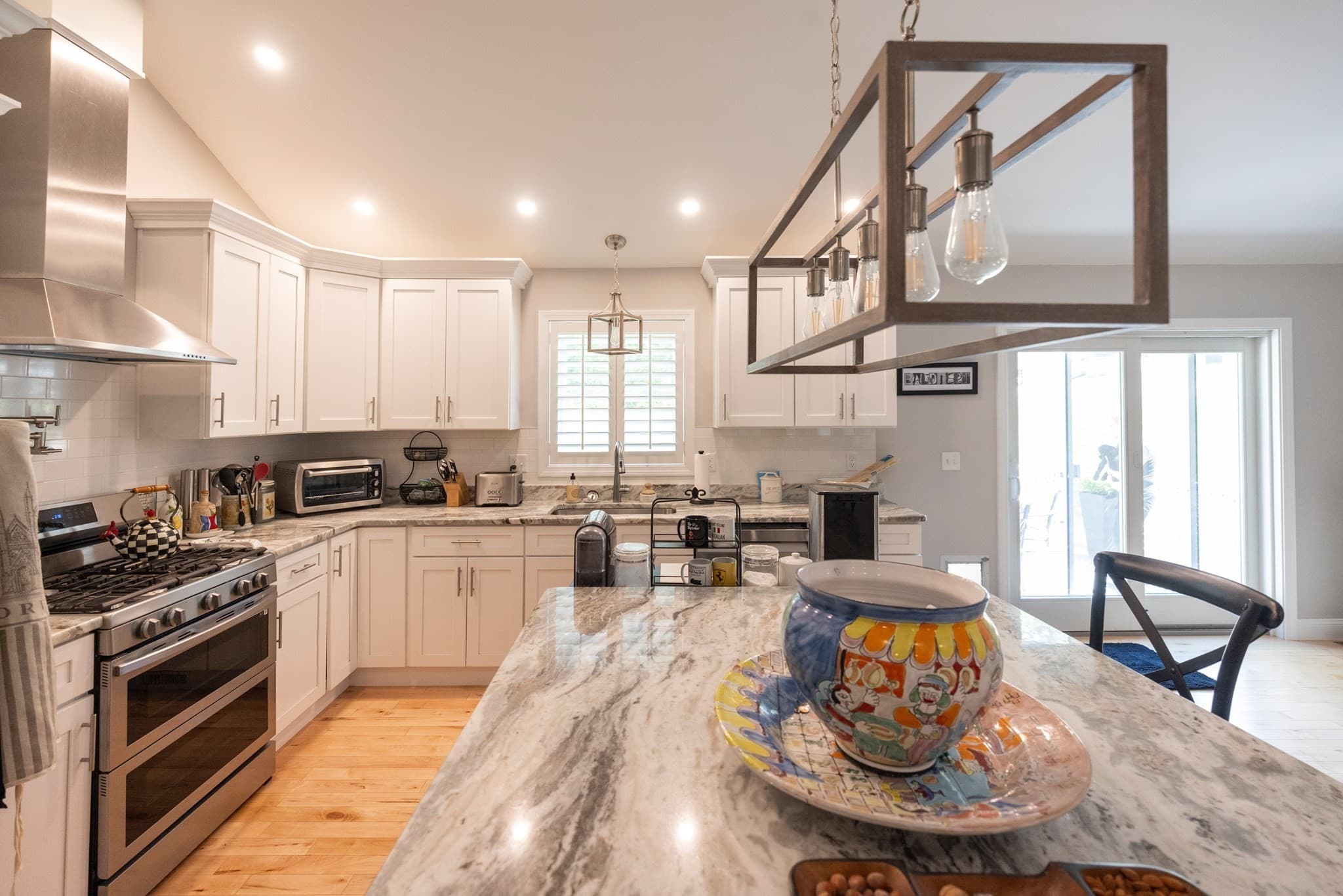 Single Family Residence at 17 Harwood Farm Road, Southbridge MA 01550, Southbridge, photo 4 of 41