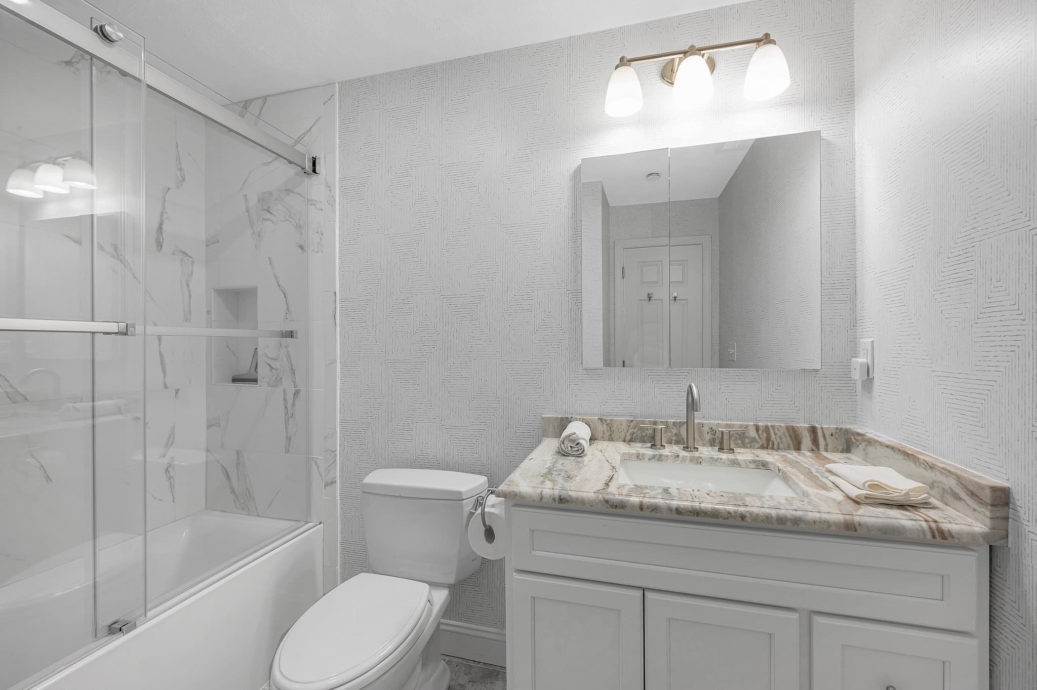 Condominium at 37 Northridge Drive # 37, North Reading MA 01864, North Reading, photo 16 of 34