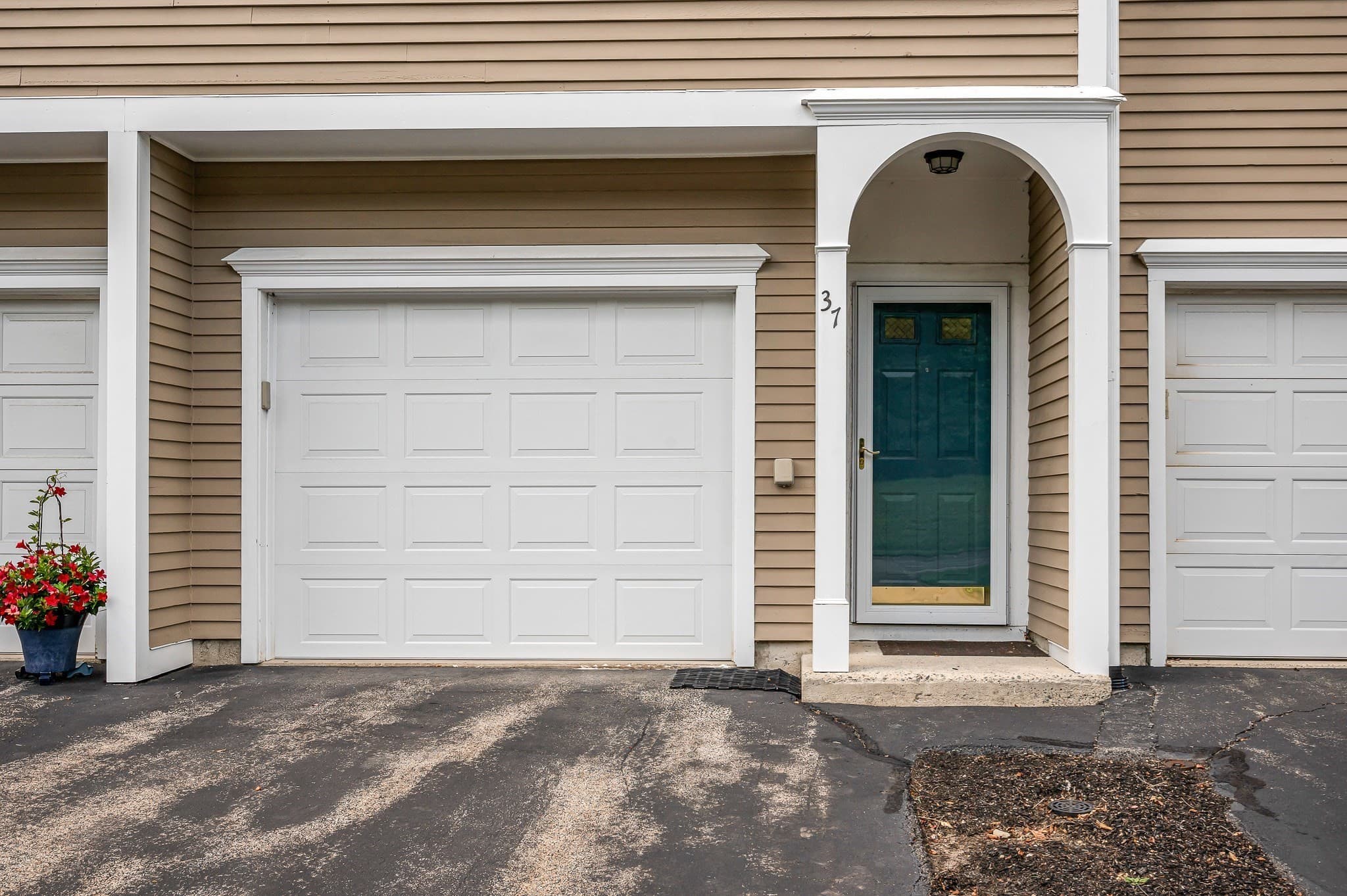 Condominium at 37 Northridge Drive # 37, North Reading MA 01864, North Reading, photo 25 of 34