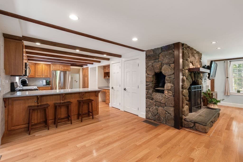 Single Family Residence at 96A High Street, Topsfield MA 01983, Topsfield, photo 12 of 42
