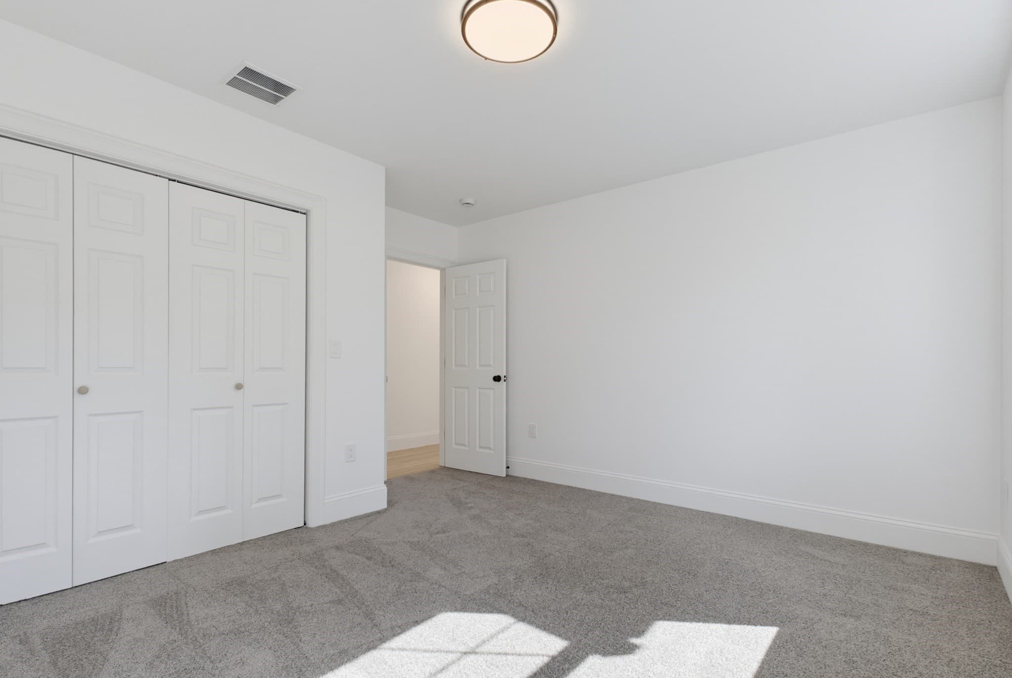 Single Family Residence at 90 Berry Corner Rd, Charlton MA 01507, Charlton, photo 27 of 42