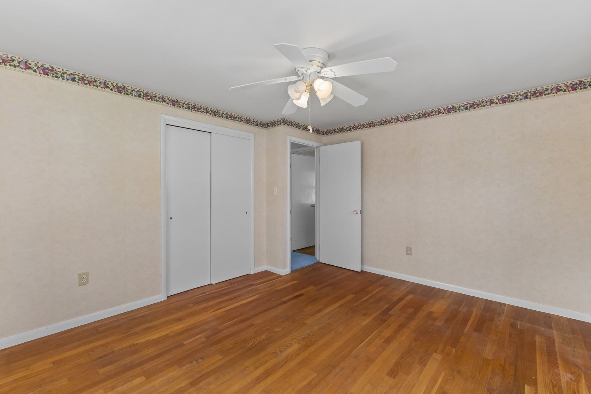 Single Family Residence at 48 Washington St, Shrewsbury MA 01545, Shrewsbury, photo 12 of 36