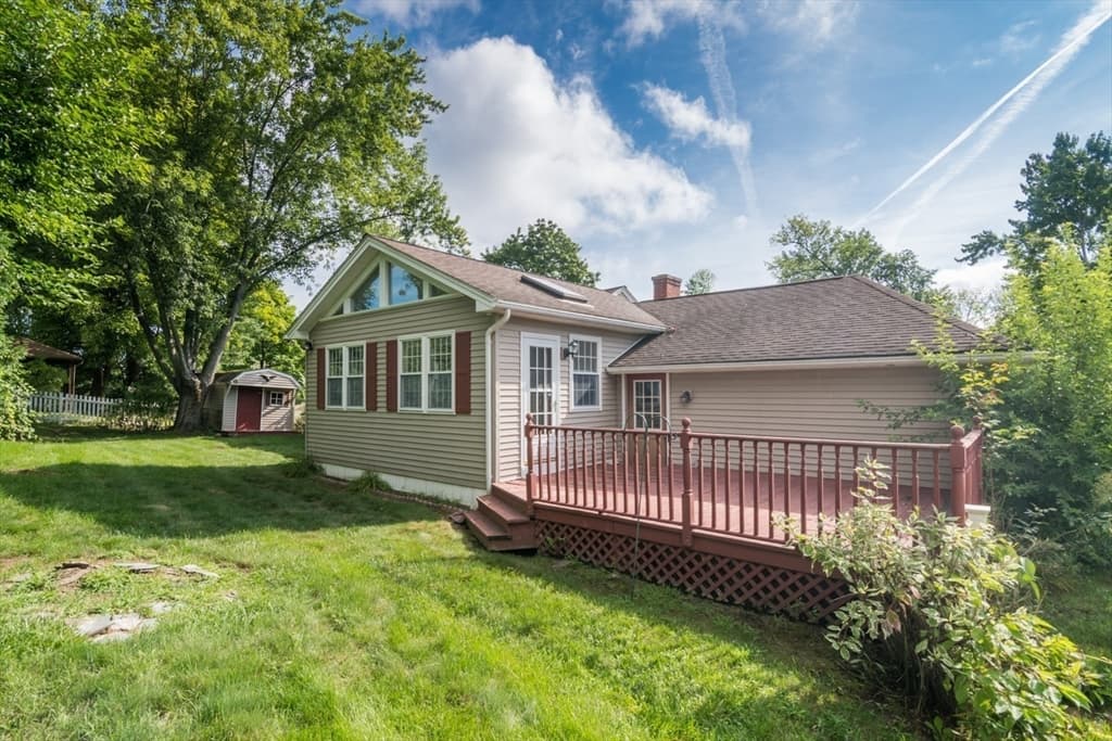 Single Family Residence at 98 Circle Dr, West Springfield MA 01089, West Springfield, photo 37 of 42