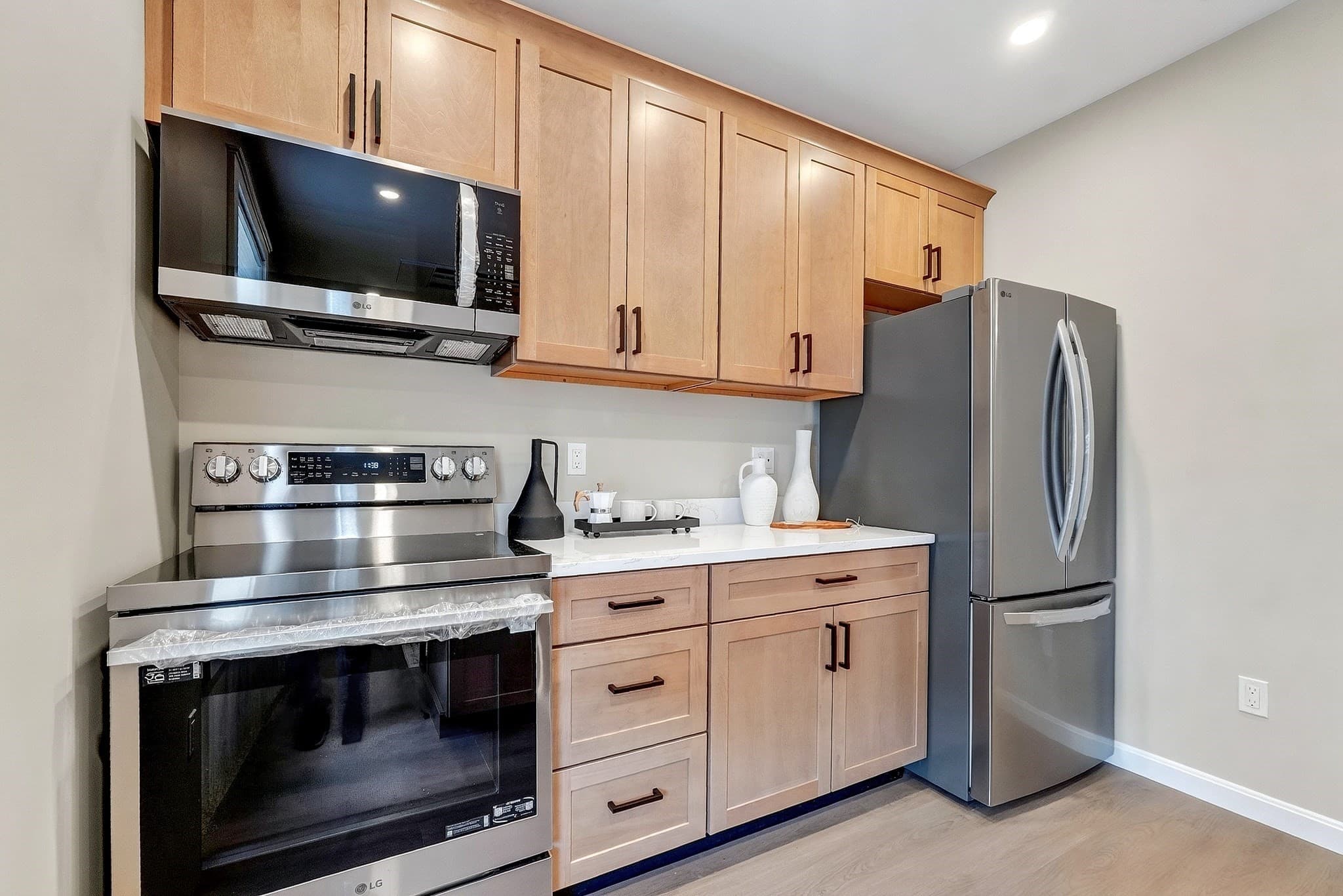 Condominium at 22 Pauline St. # 3, Winthrop MA 02152, Winthrop, photo 10 of 19