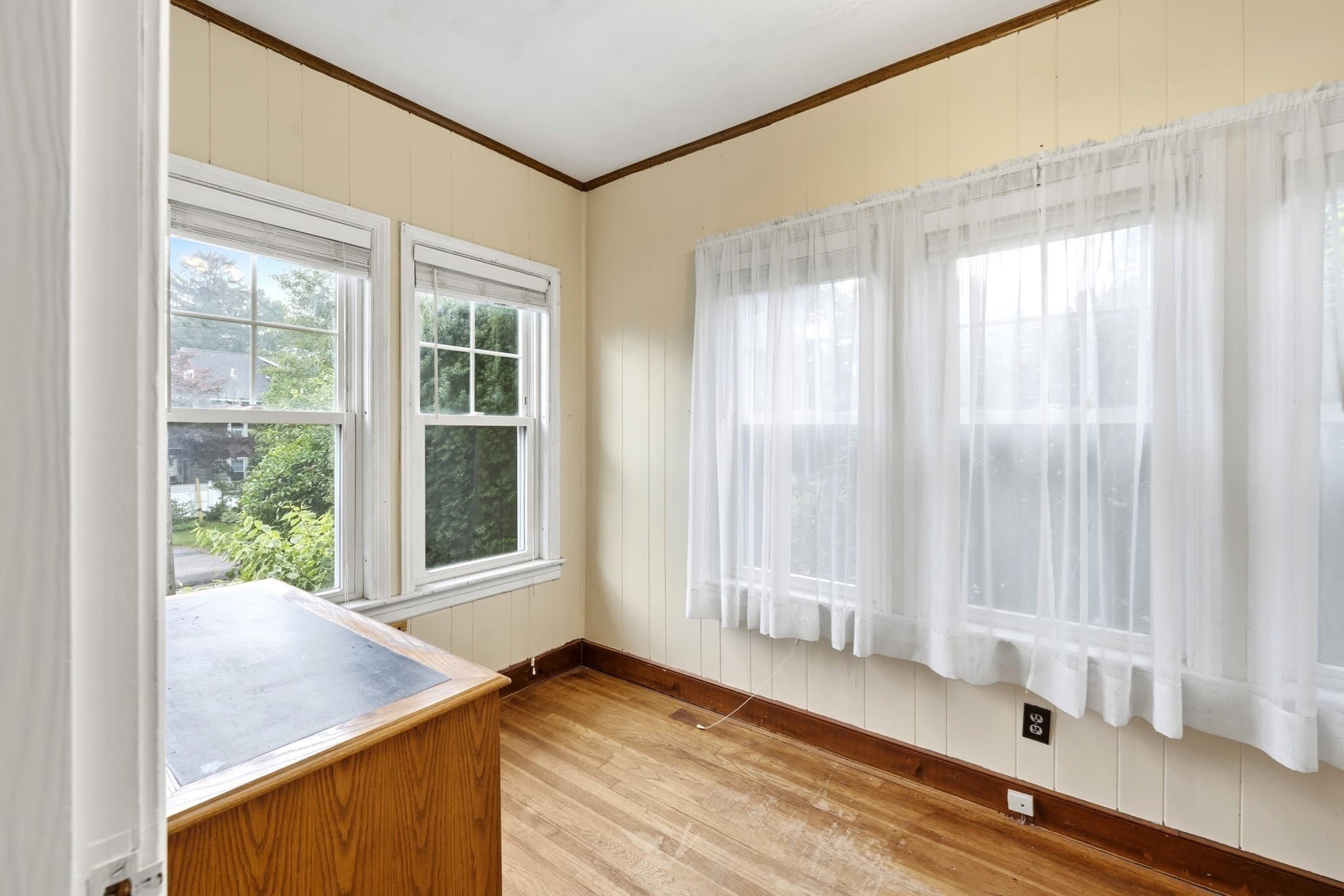 Single Family Residence at 1 Belvidere Ave, Worcester MA 01605, Worcester, photo 8 of 29