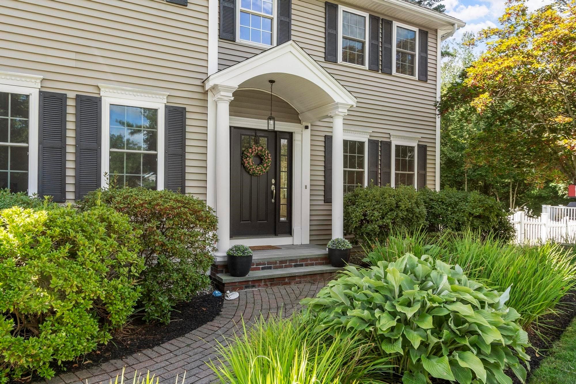 Single Family Residence at 26 Wildwood Dr, Southborough MA 01772, Southborough, photo 3 of 42