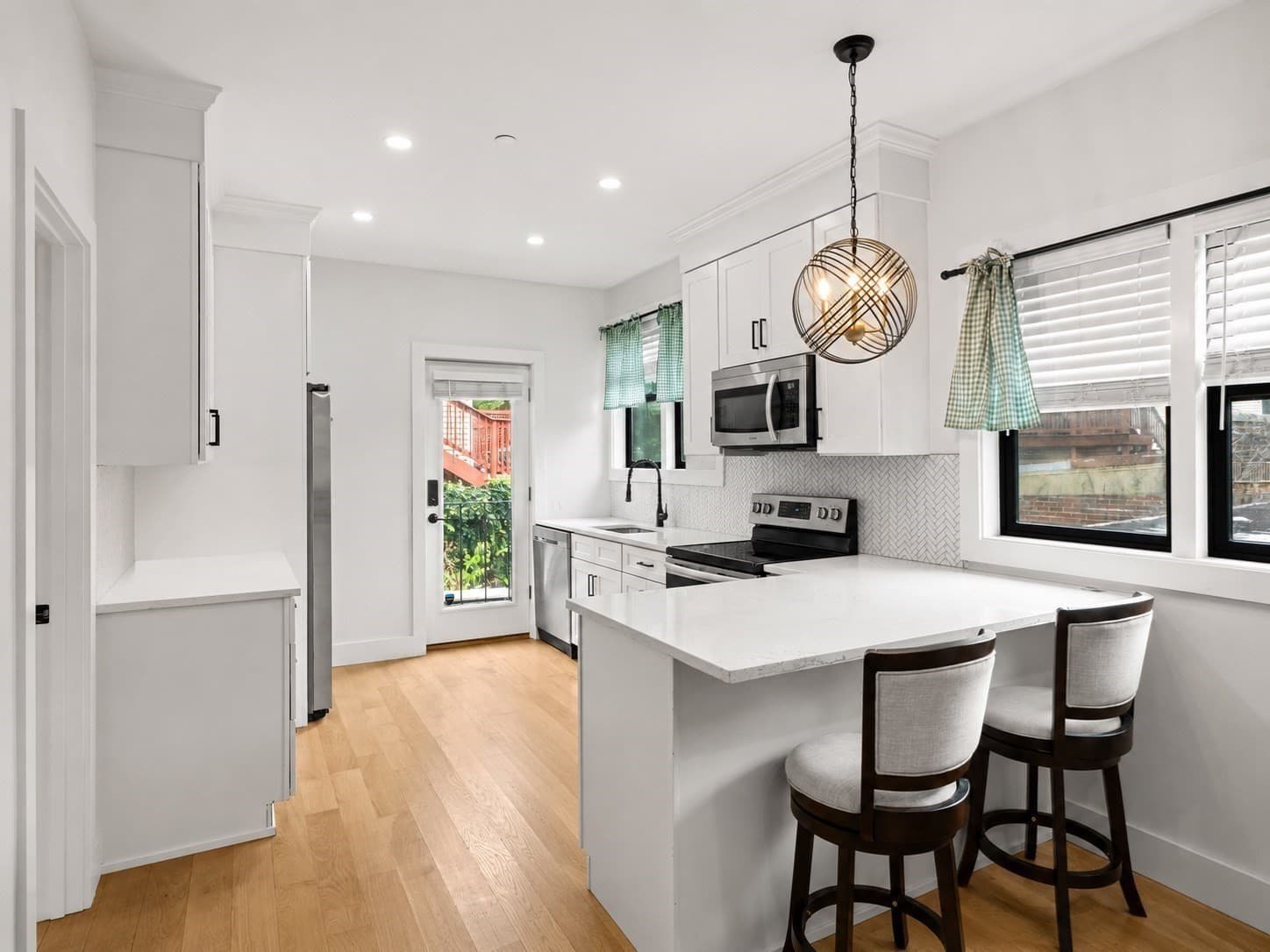 3 Family at 8 Viking St, Boston MA 02127, Boston, photo 4 of 27