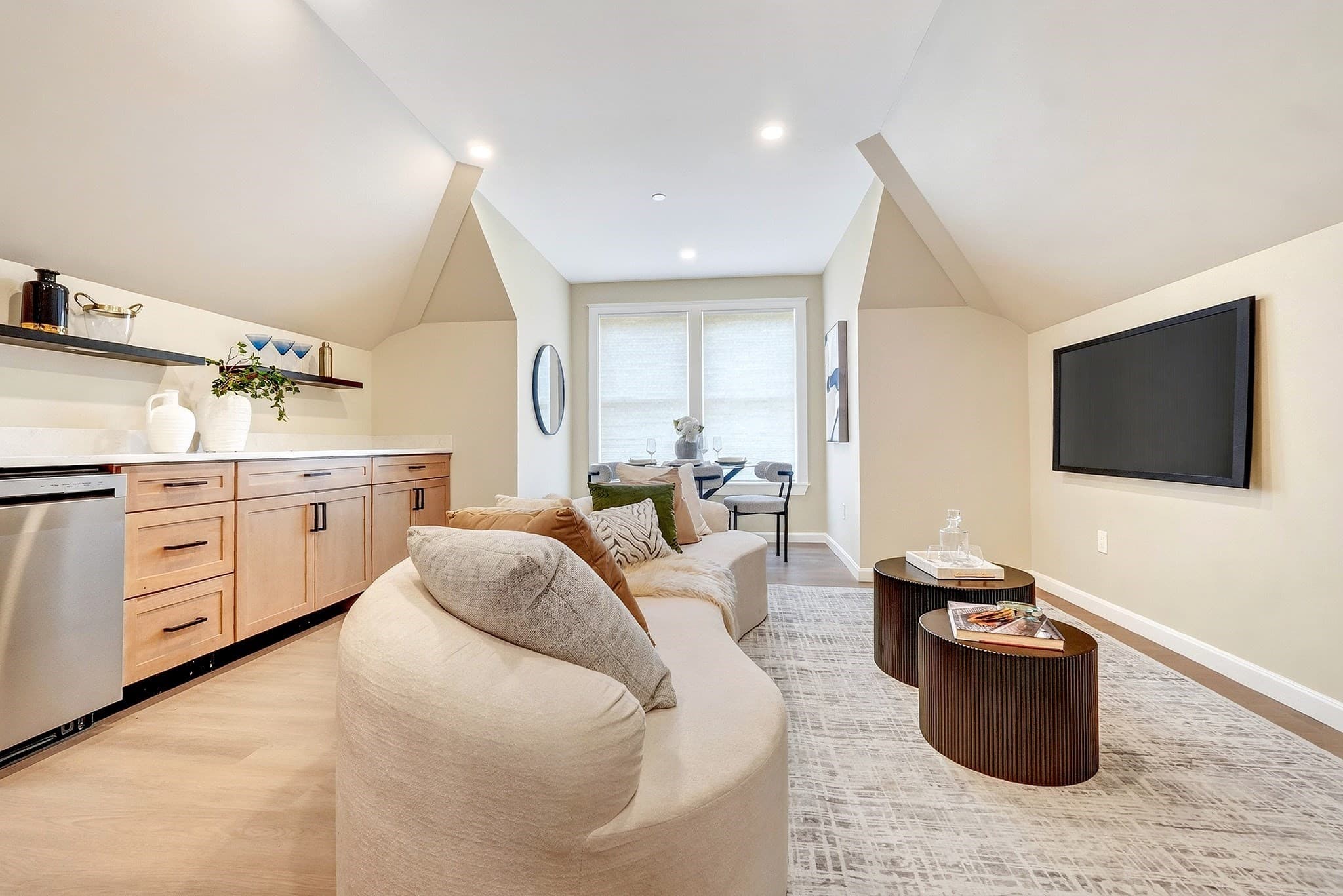 Condominium at 22 Pauline St. # 5, Winthrop MA 02152, Winthrop, photo 12 of 20