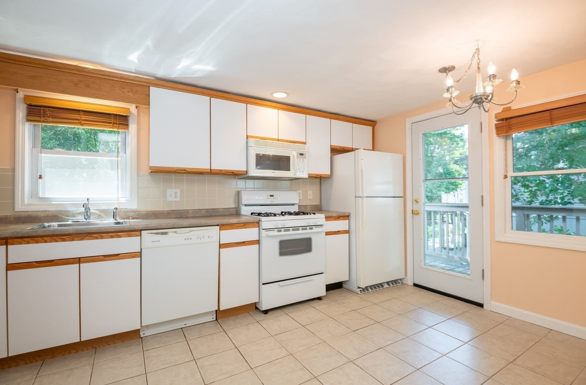 Single Family Residence at 19 Penny Lane, Stoneham MA 02180, Stoneham, photo 12 of 30
