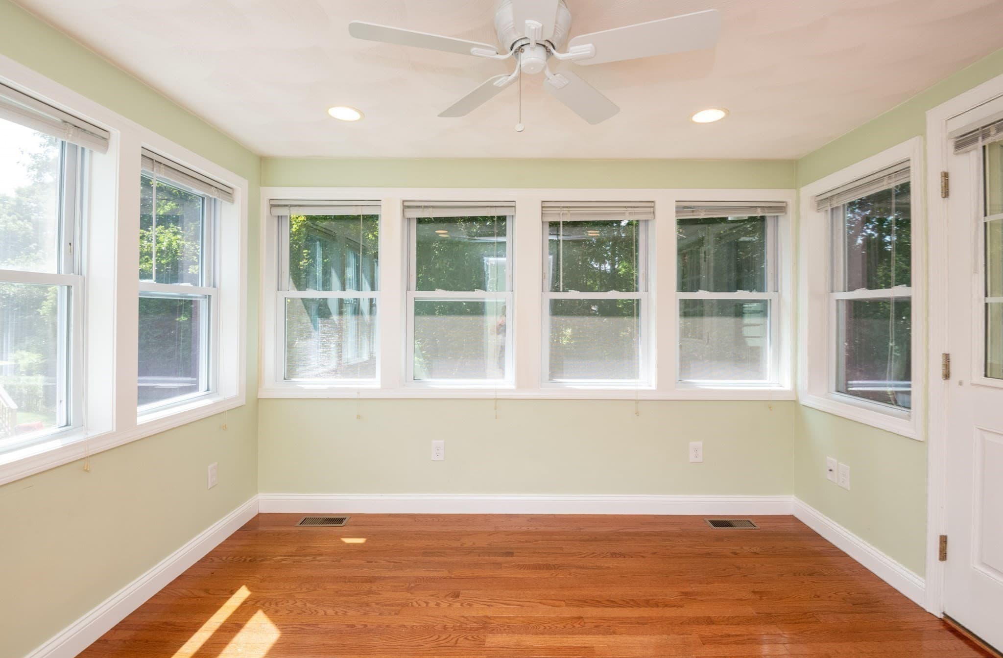 Single Family Residence at 19 Penny Lane, Stoneham MA 02180, Stoneham, photo 20 of 30