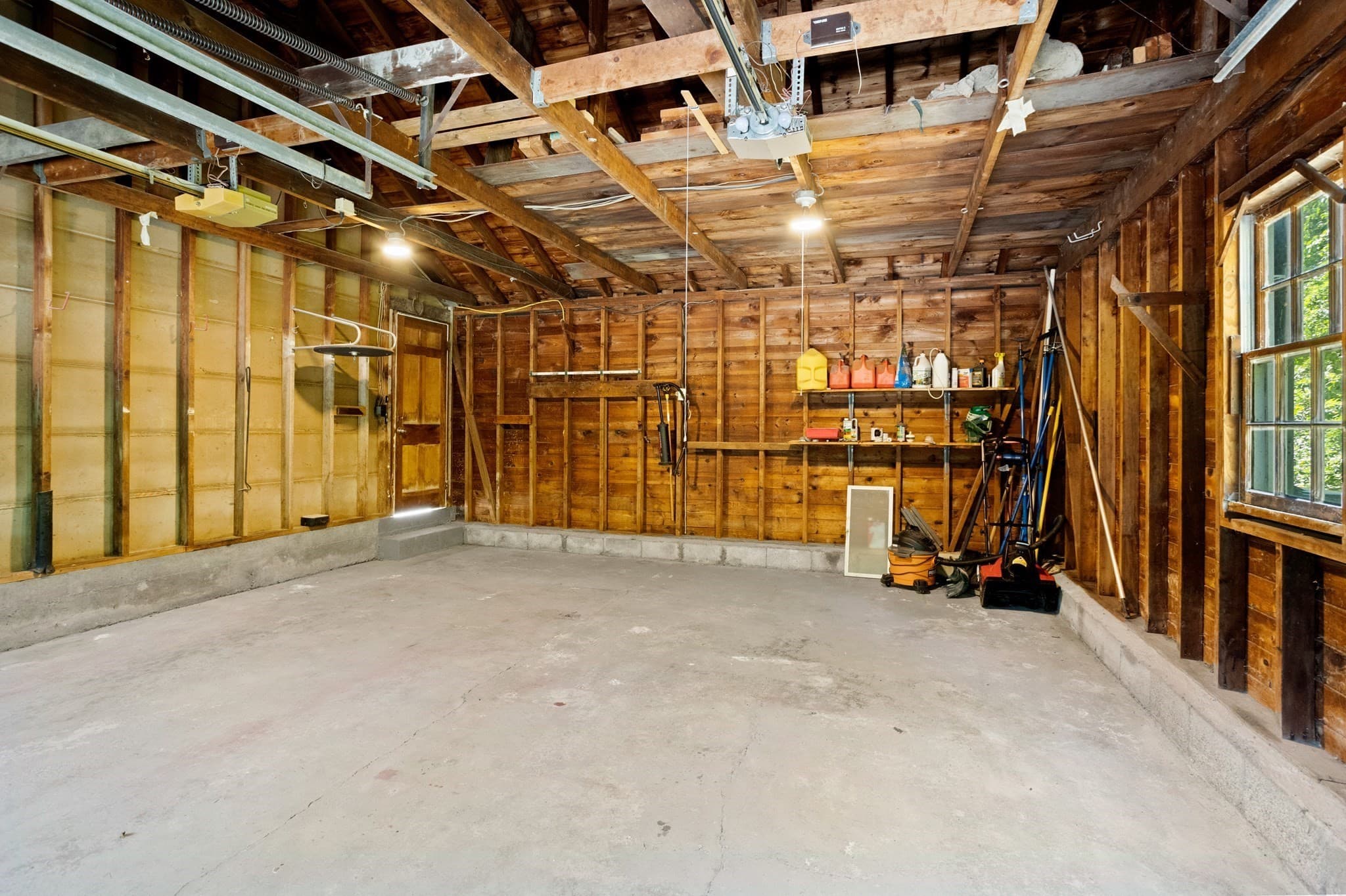 Single Family Residence at 4 Meadowbrook Rd, Dover MA 02030, Dover, photo 23 of 27