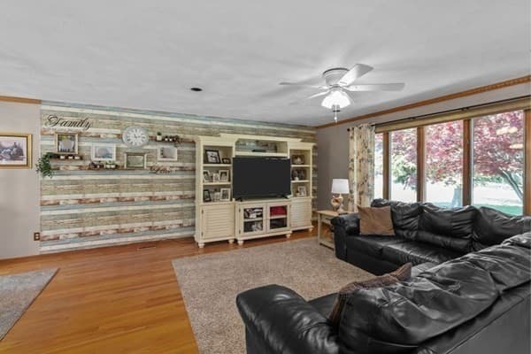 Single Family Residence at 394 Lees River Avenue, Somerset MA 02725, photo 17 of 34