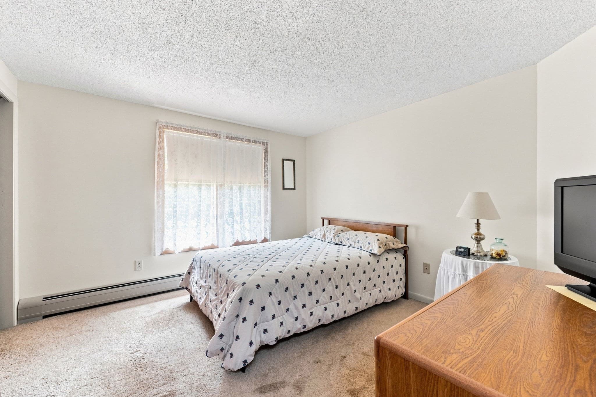 Single Family Residence at 6 Snow Fields Rd, Mattapoisett MA 02739, Mattapoisett, photo 18 of 35